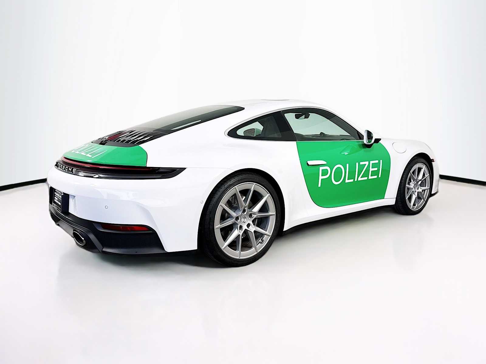 Thumbnail: 2025 Porsche 911 - 9