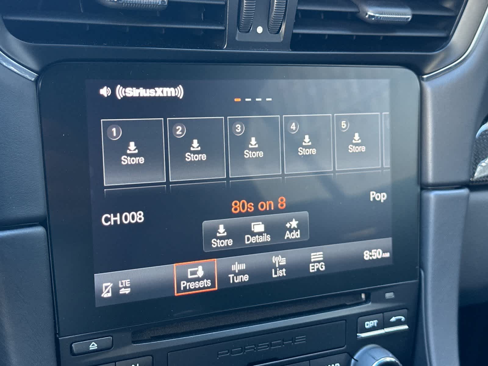 Thumbnail: 2019 Porsche 911 - 17