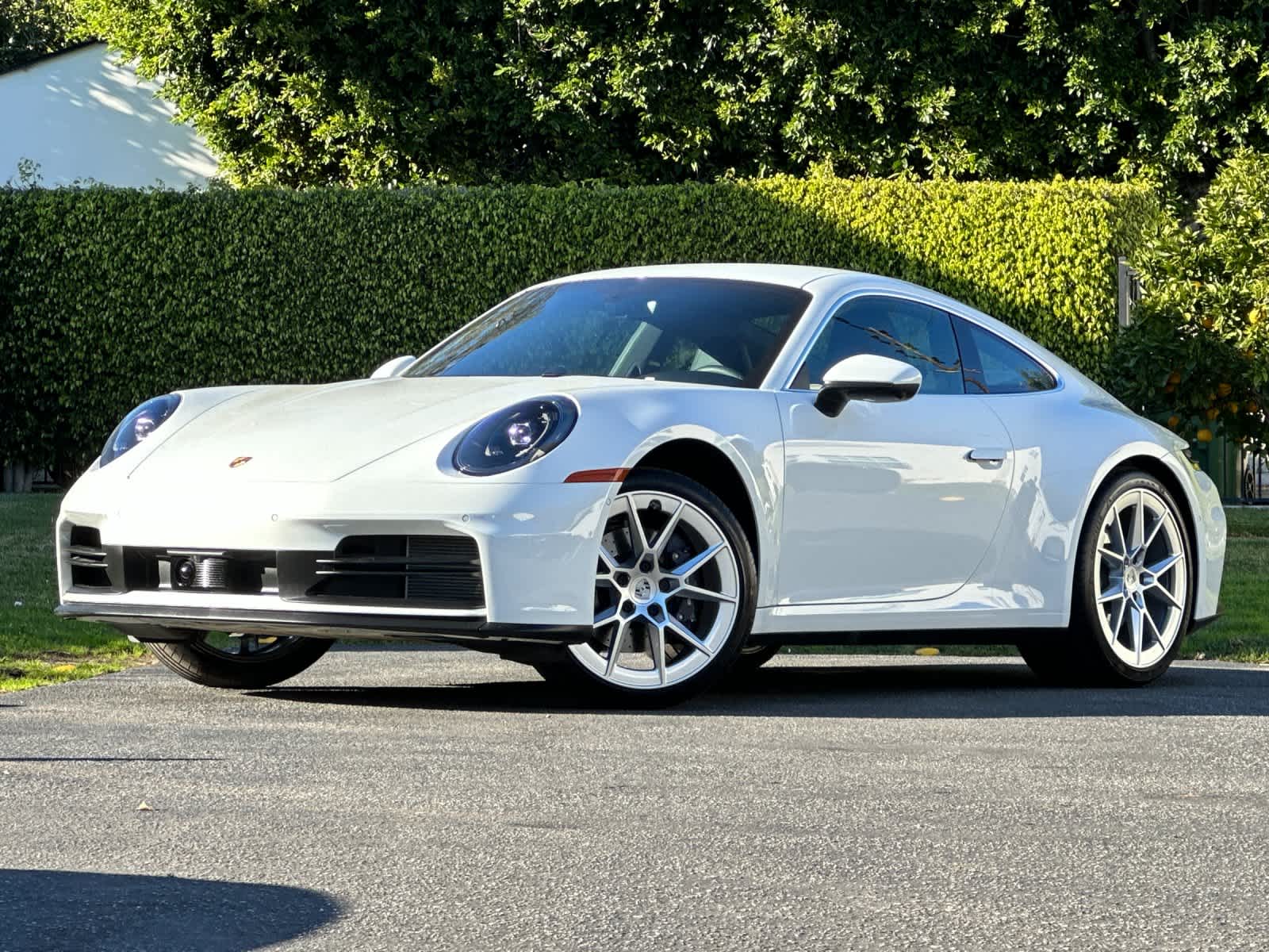 Thumbnail: 2025 Porsche 911 - 1