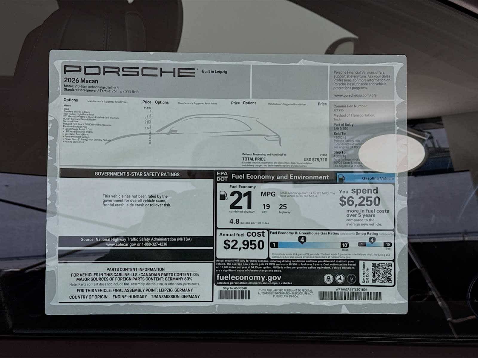 Thumbnail: 2026 Porsche Macan - 26