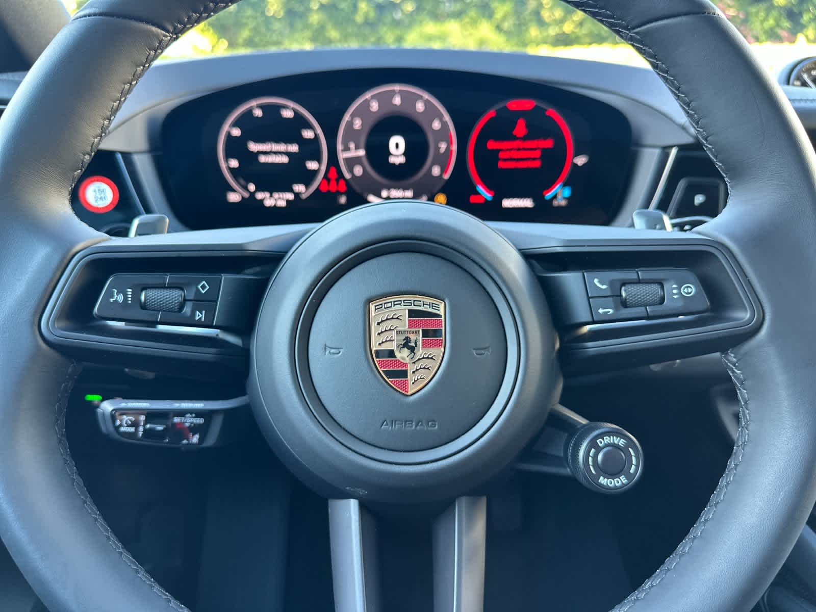 Thumbnail: 2025 Porsche Cayenne - 27