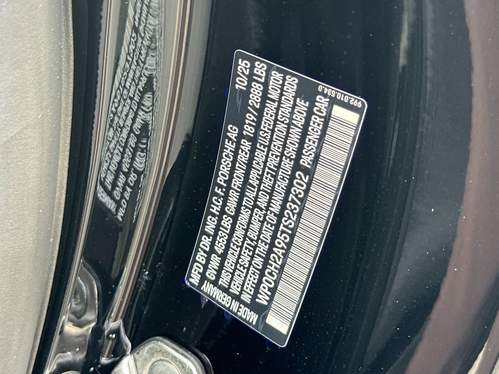 Thumbnail: 2026 Porsche 911 - 30