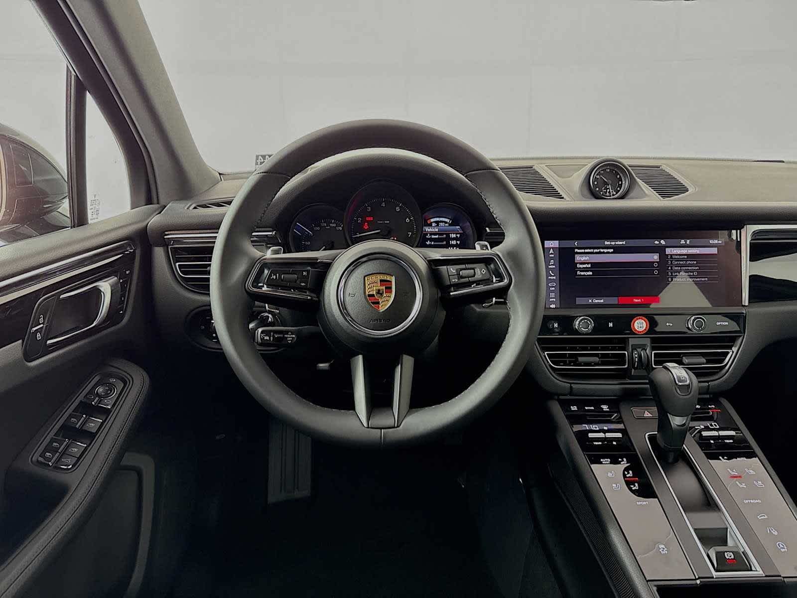 Thumbnail: 2026 Porsche Macan - 18