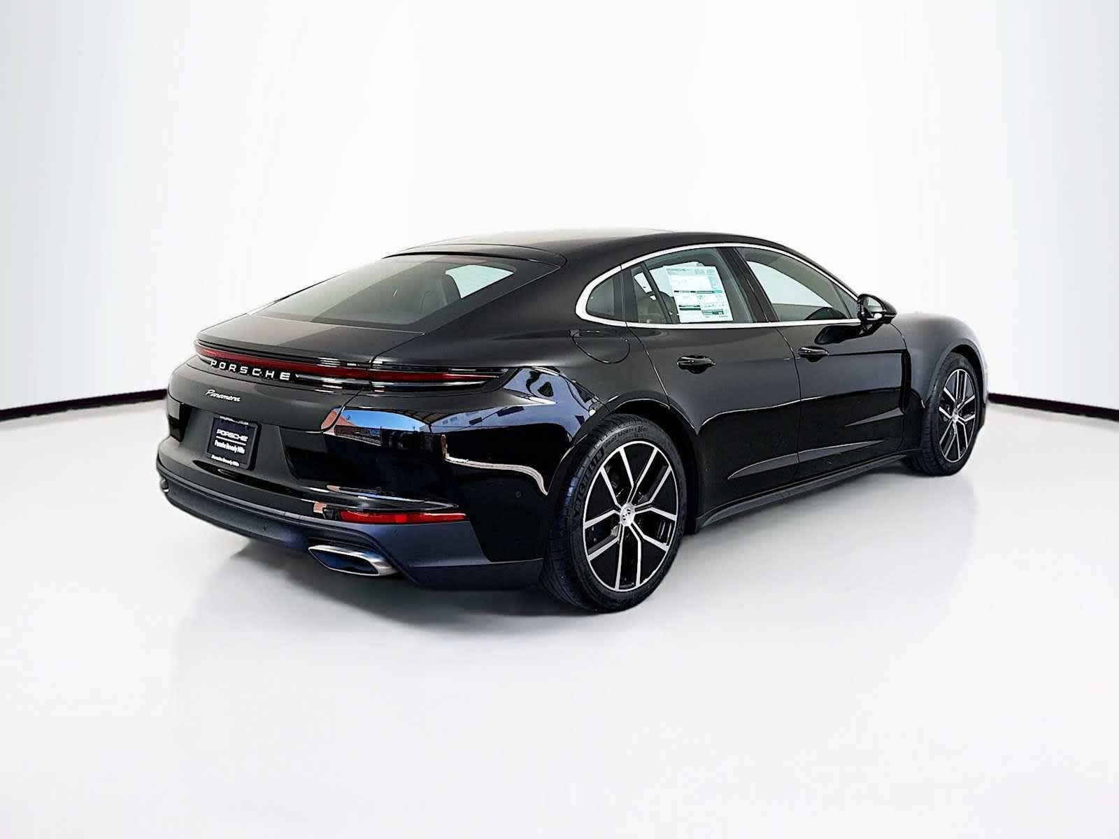 Thumbnail: 2025 Porsche Panamera - 9