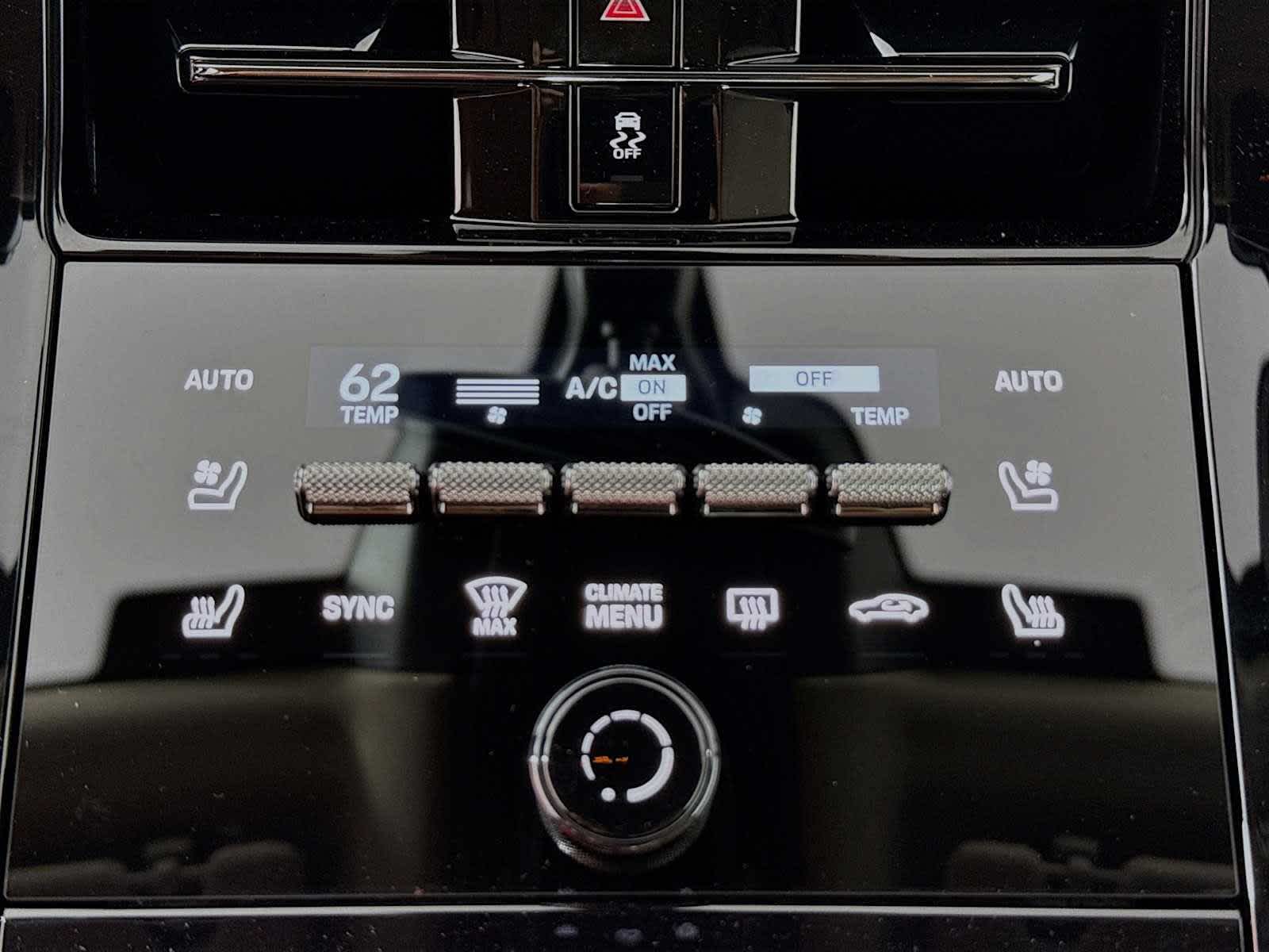 Thumbnail: 2025 Porsche Panamera - 13