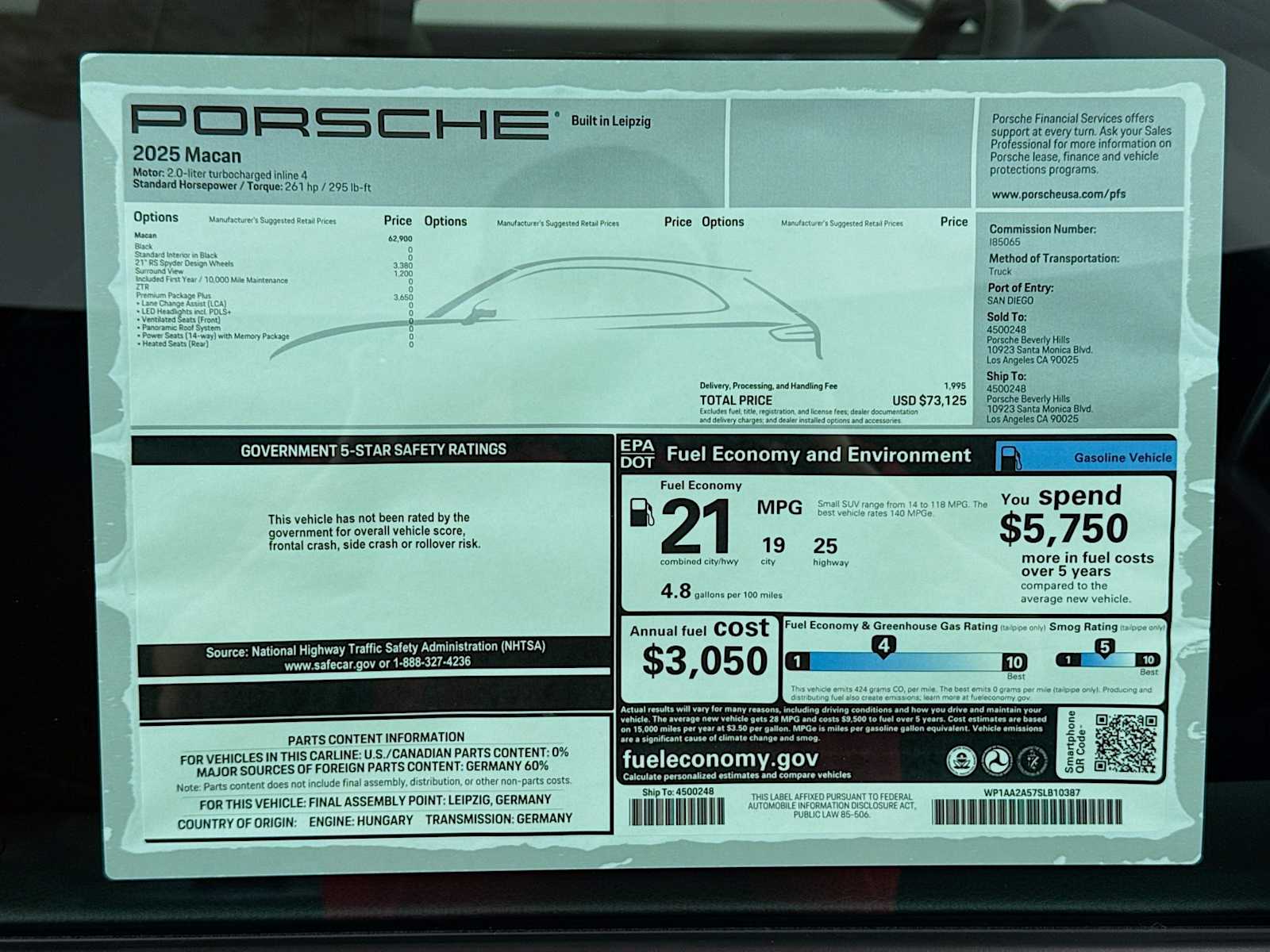 Thumbnail: 2025 Porsche Macan - 26