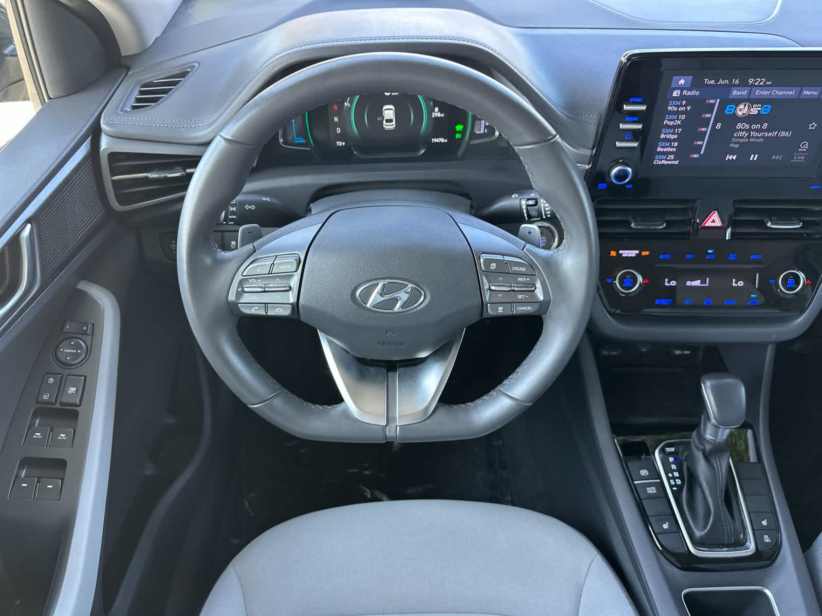 Thumbnail: 2022 Hyundai Ioniq - 14
