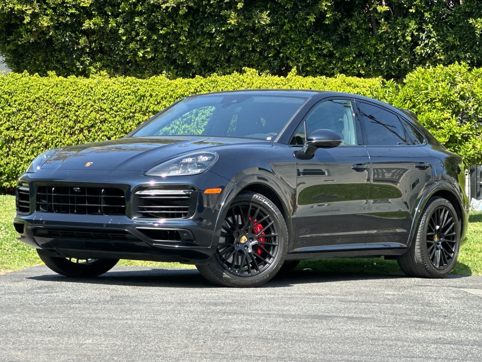 Thumbnail: 2023 Porsche Cayenne - 1
