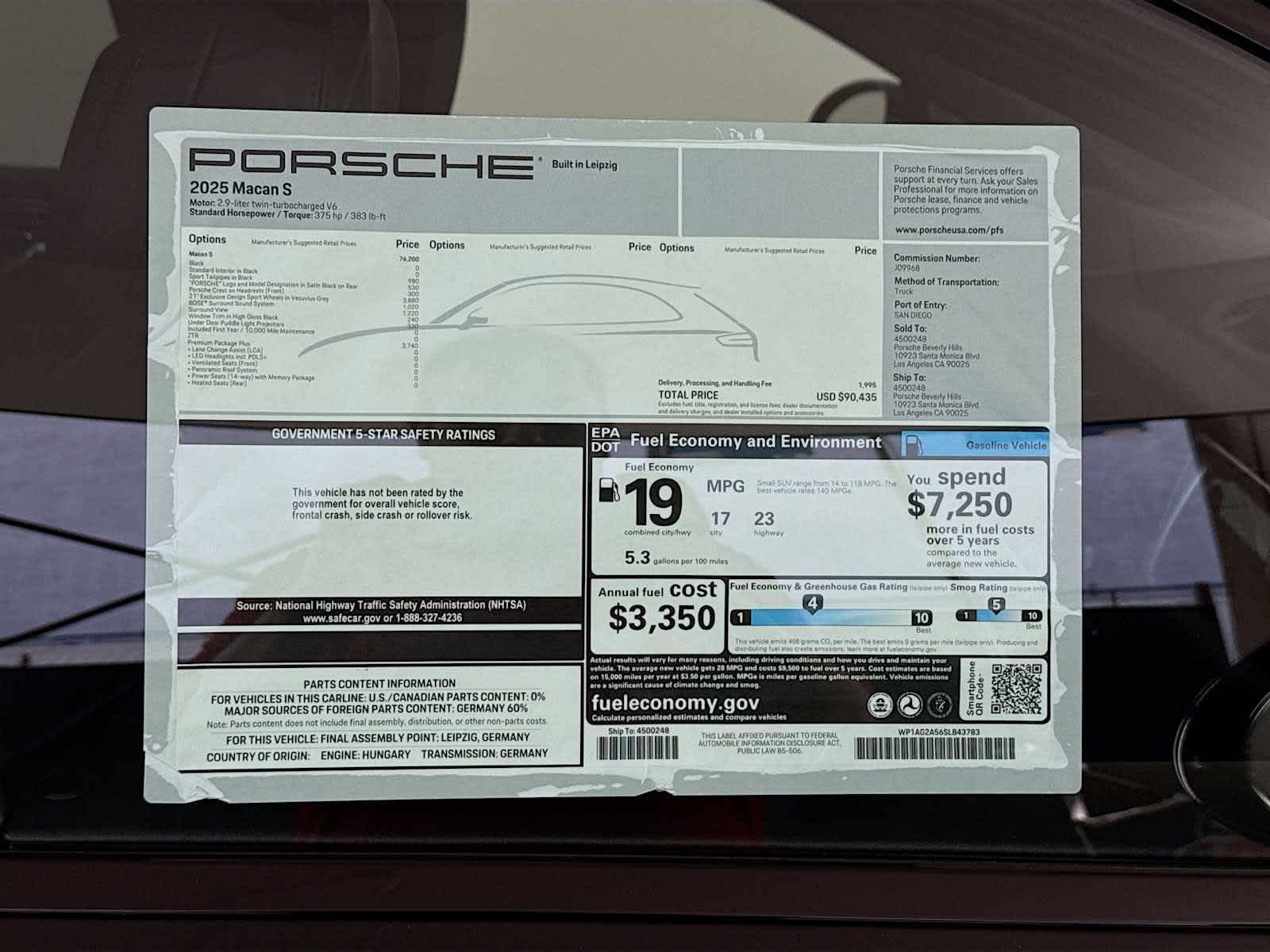 Thumbnail: 2025 Porsche Macan - 26