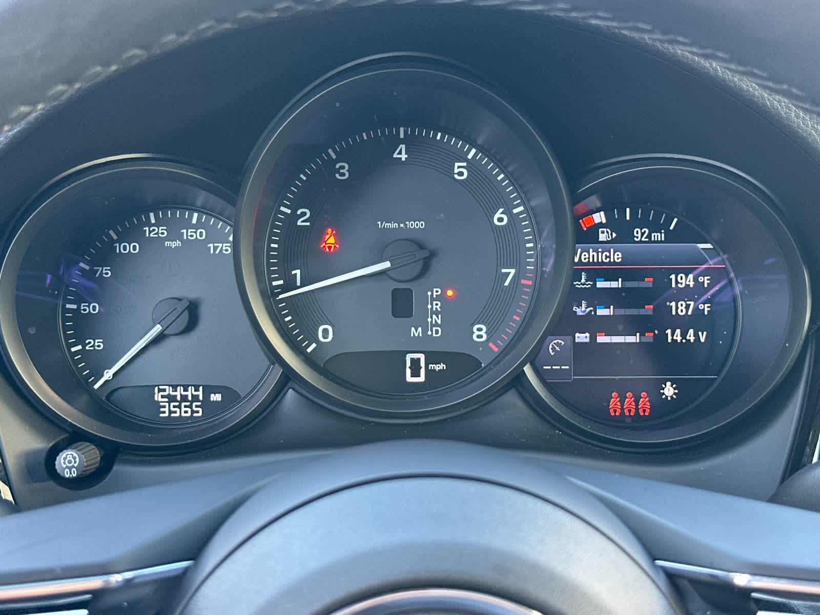 Thumbnail: 2025 Porsche Macan - 28