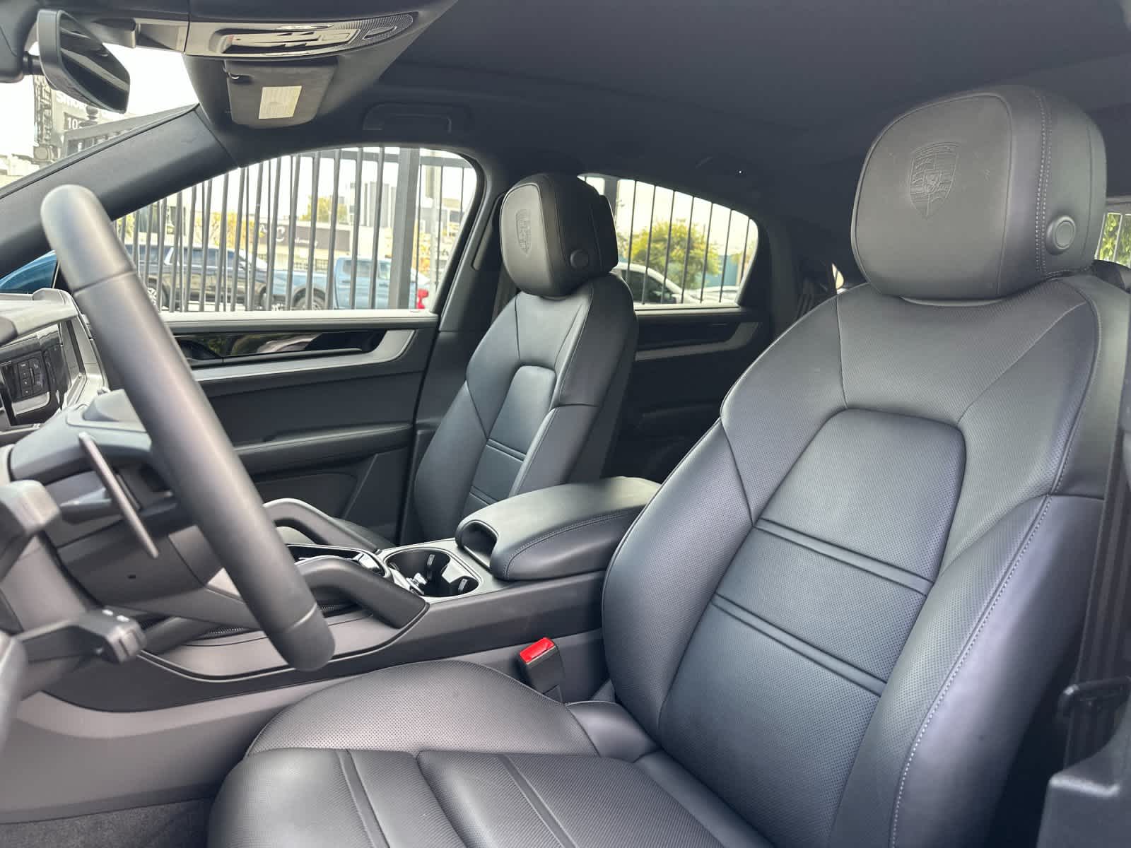 Thumbnail: 2025 Porsche Cayenne - 5