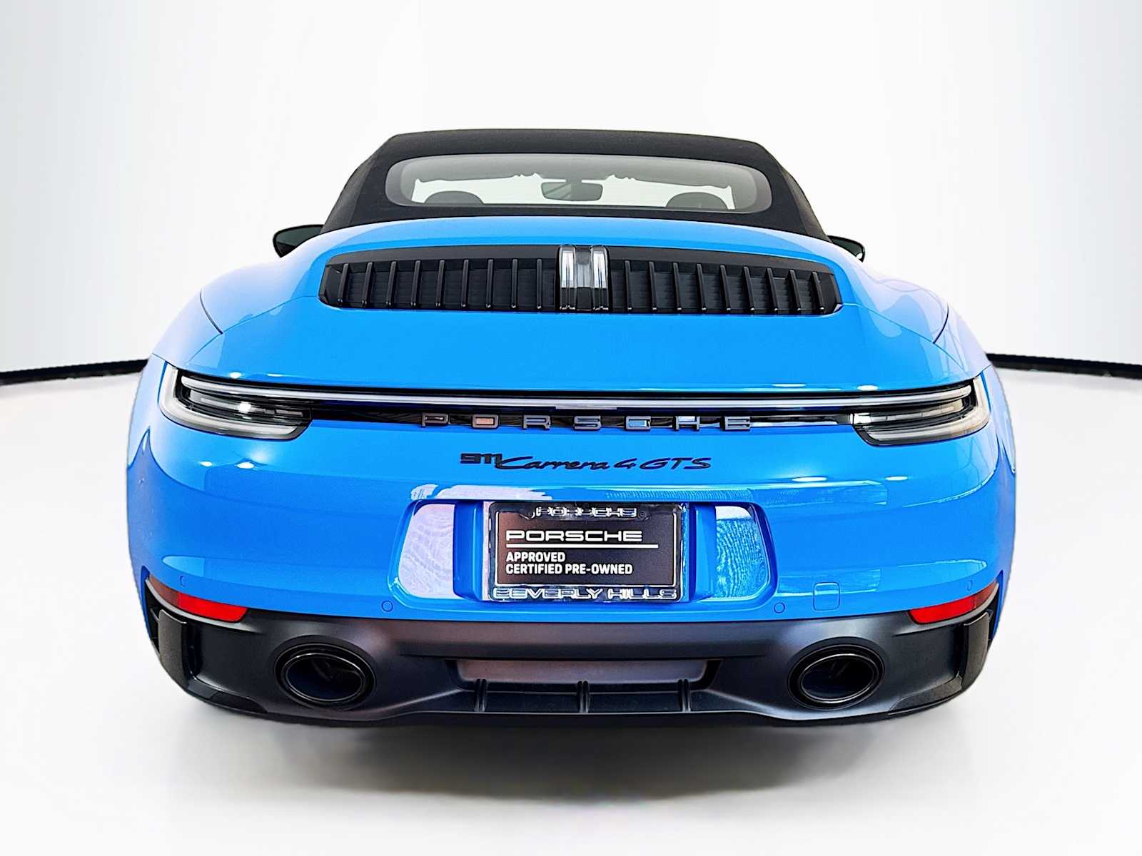 Thumbnail: 2023 Porsche 911 - 10