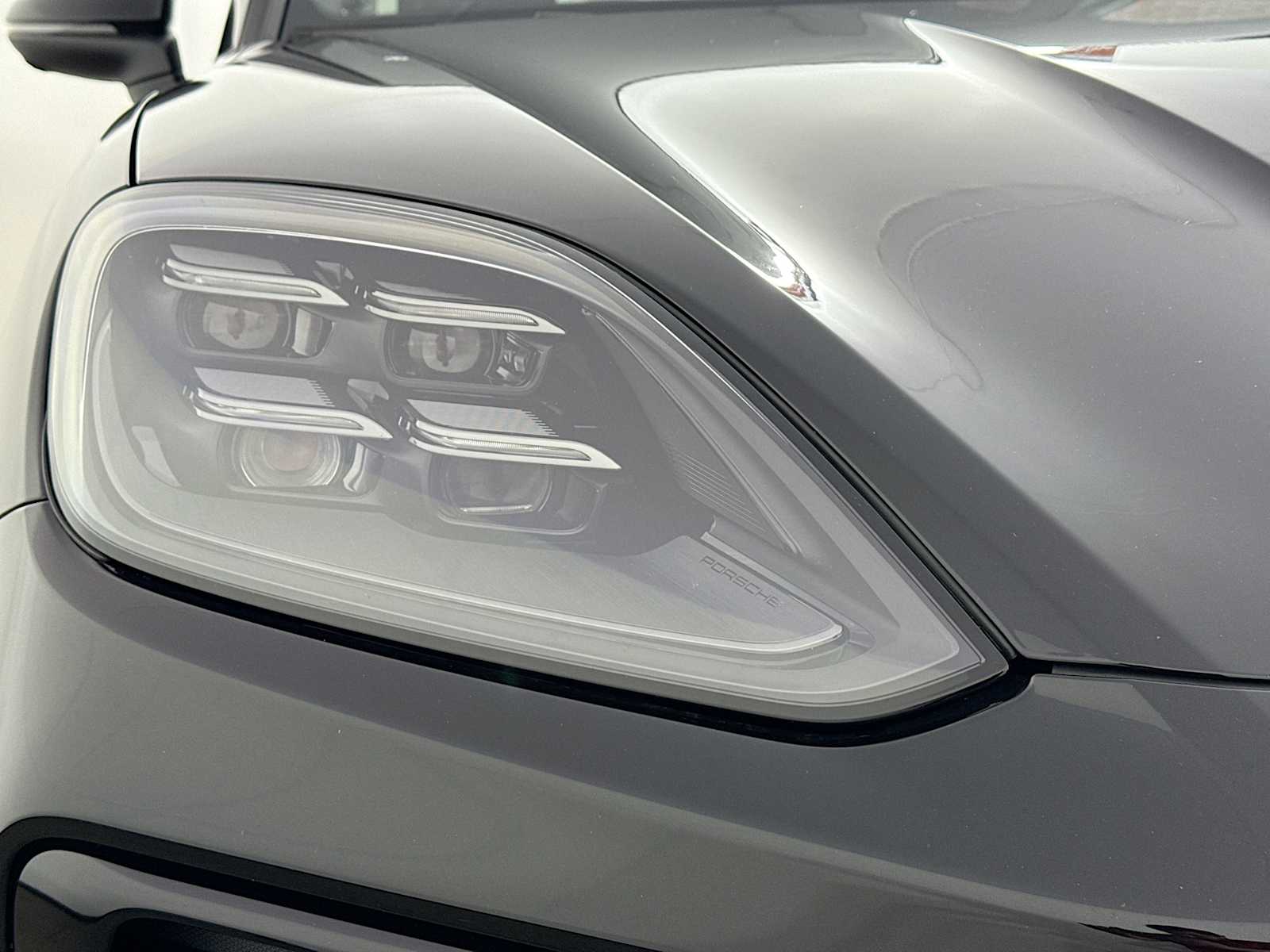 Thumbnail: 2025 Porsche Cayenne - 28