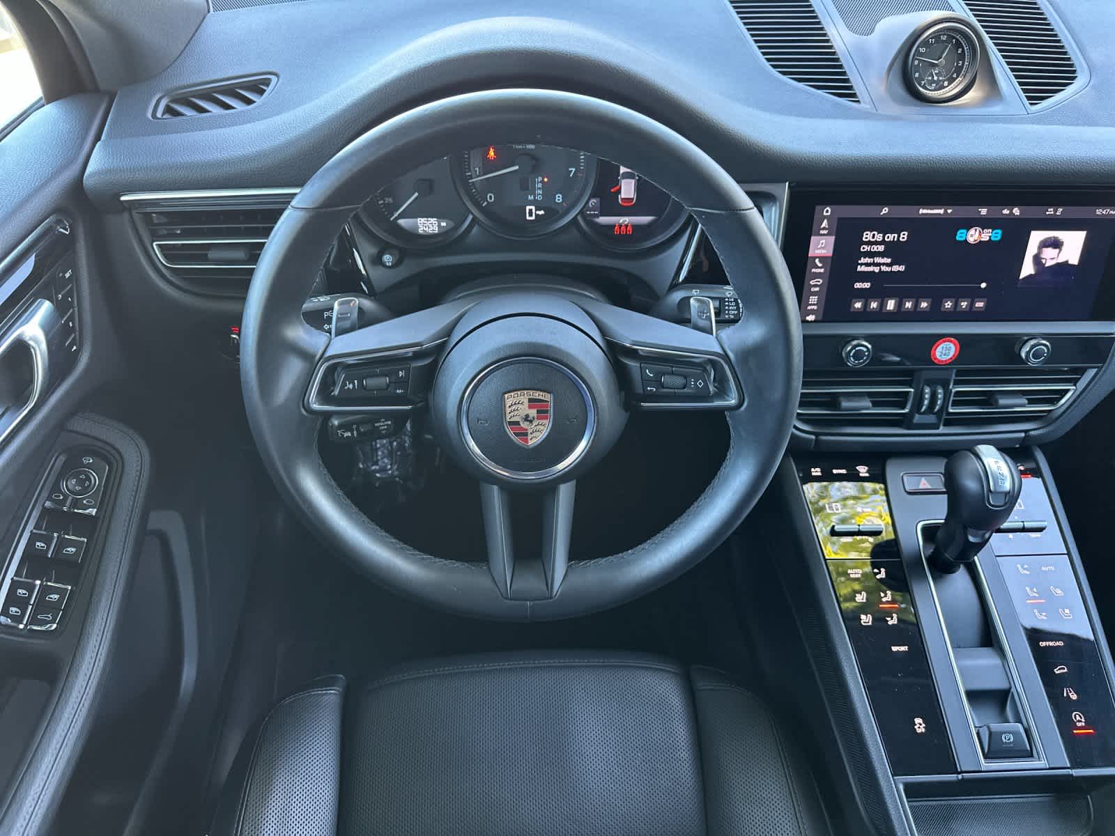 Thumbnail: 2025 Porsche Macan - 14
