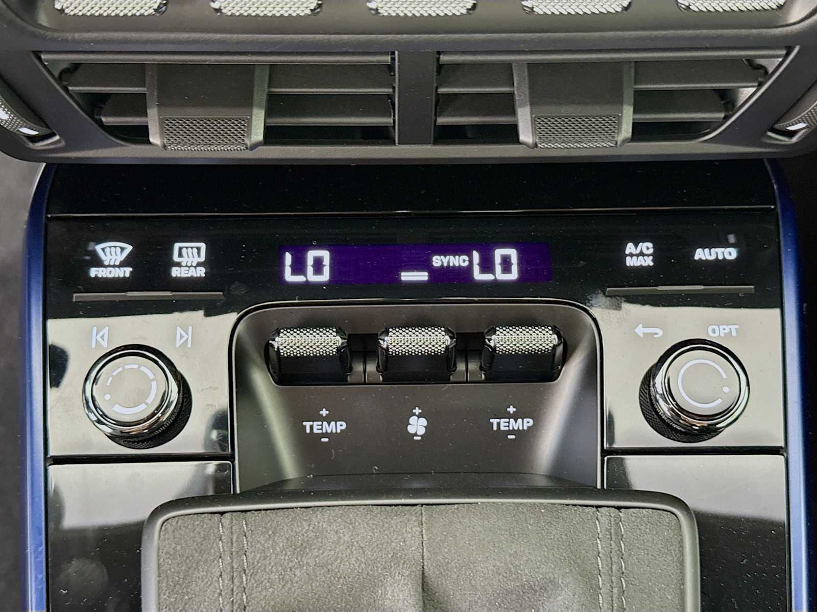 Thumbnail: 2026 Porsche 911 - 13