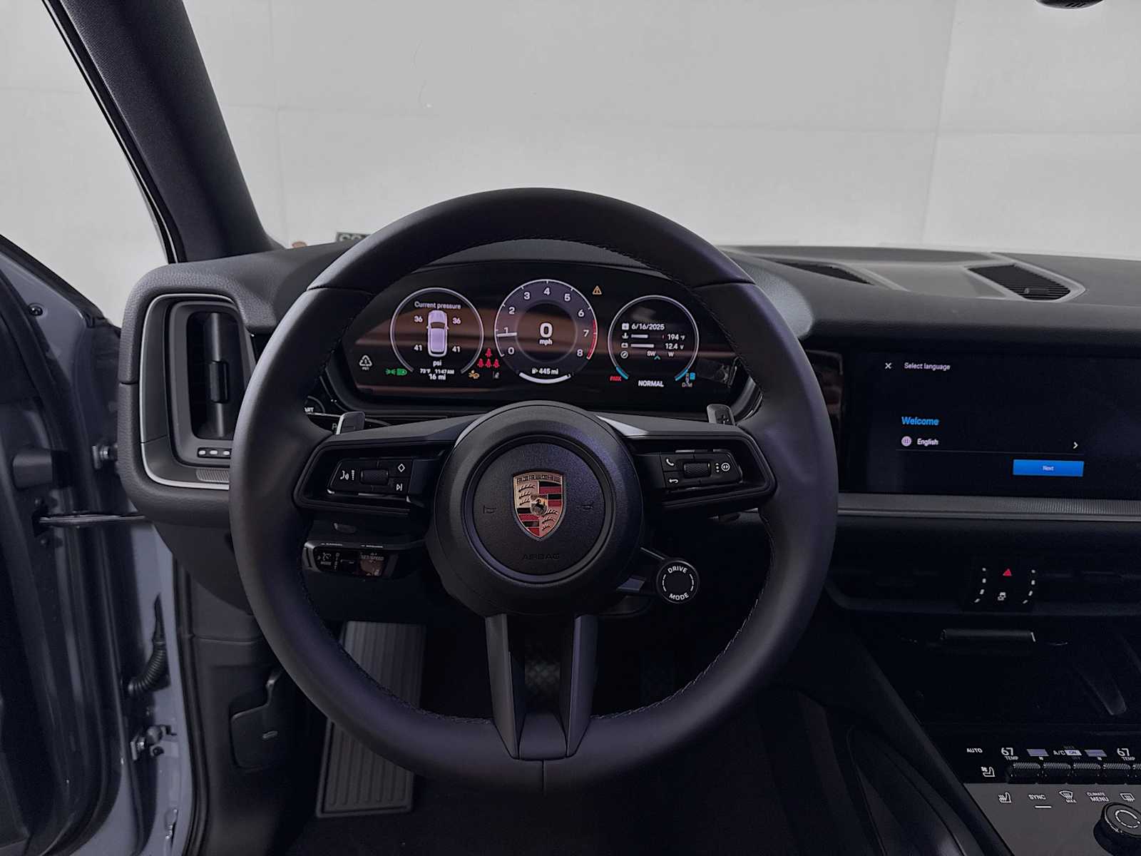 Thumbnail: 2025 Porsche Cayenne - 12