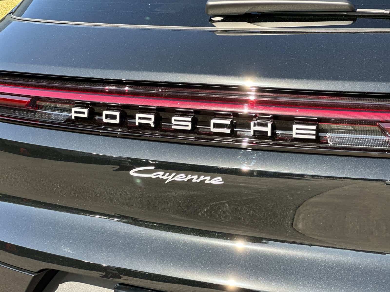 Thumbnail: 2026 Porsche Cayenne - 33