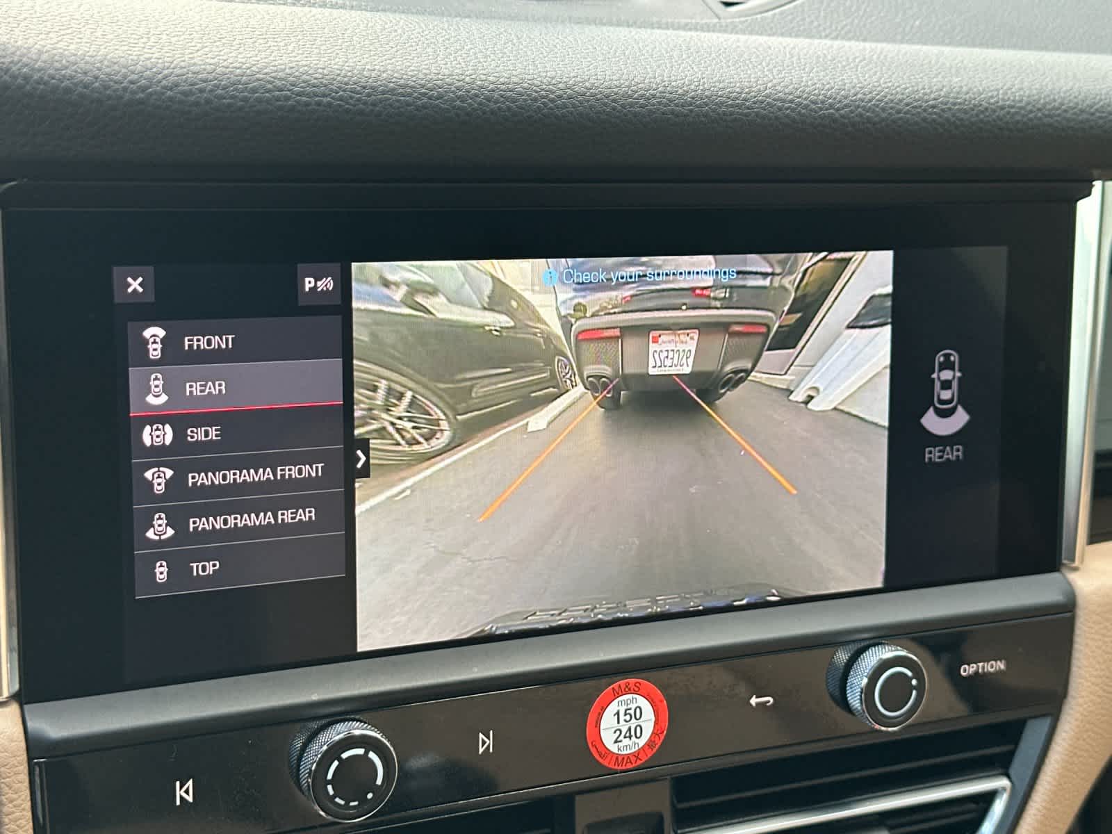 Thumbnail: 2025 Porsche Macan - 22