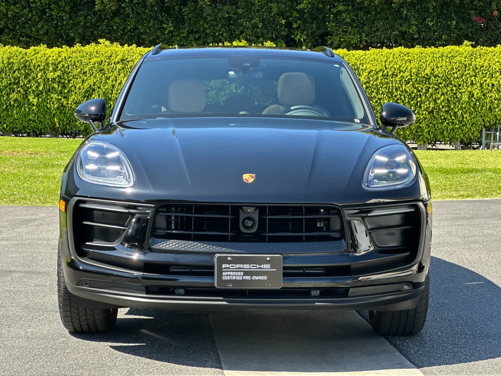 Thumbnail: 2025 Porsche Macan - 11