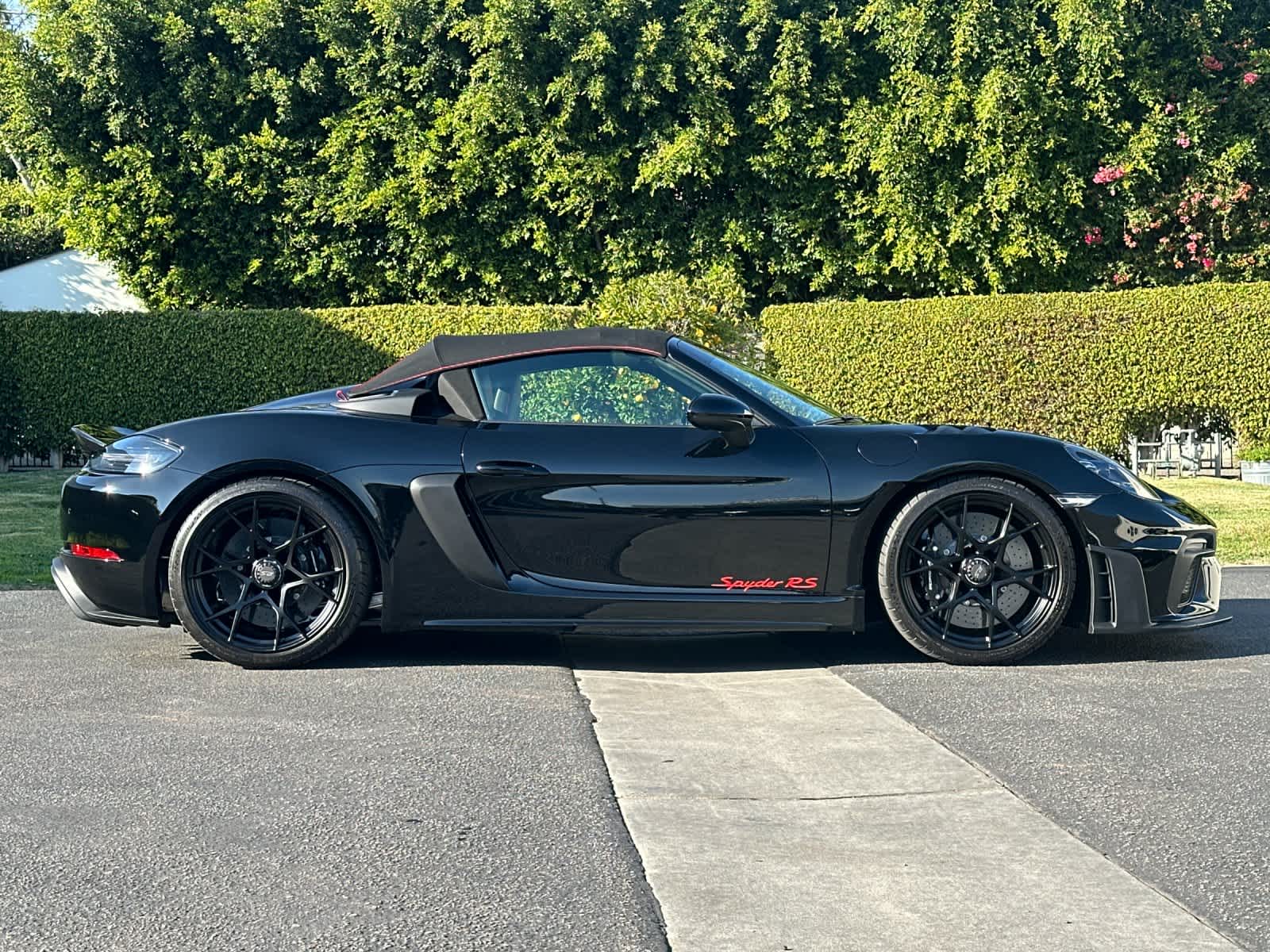 Thumbnail: 2025 Porsche  - 8