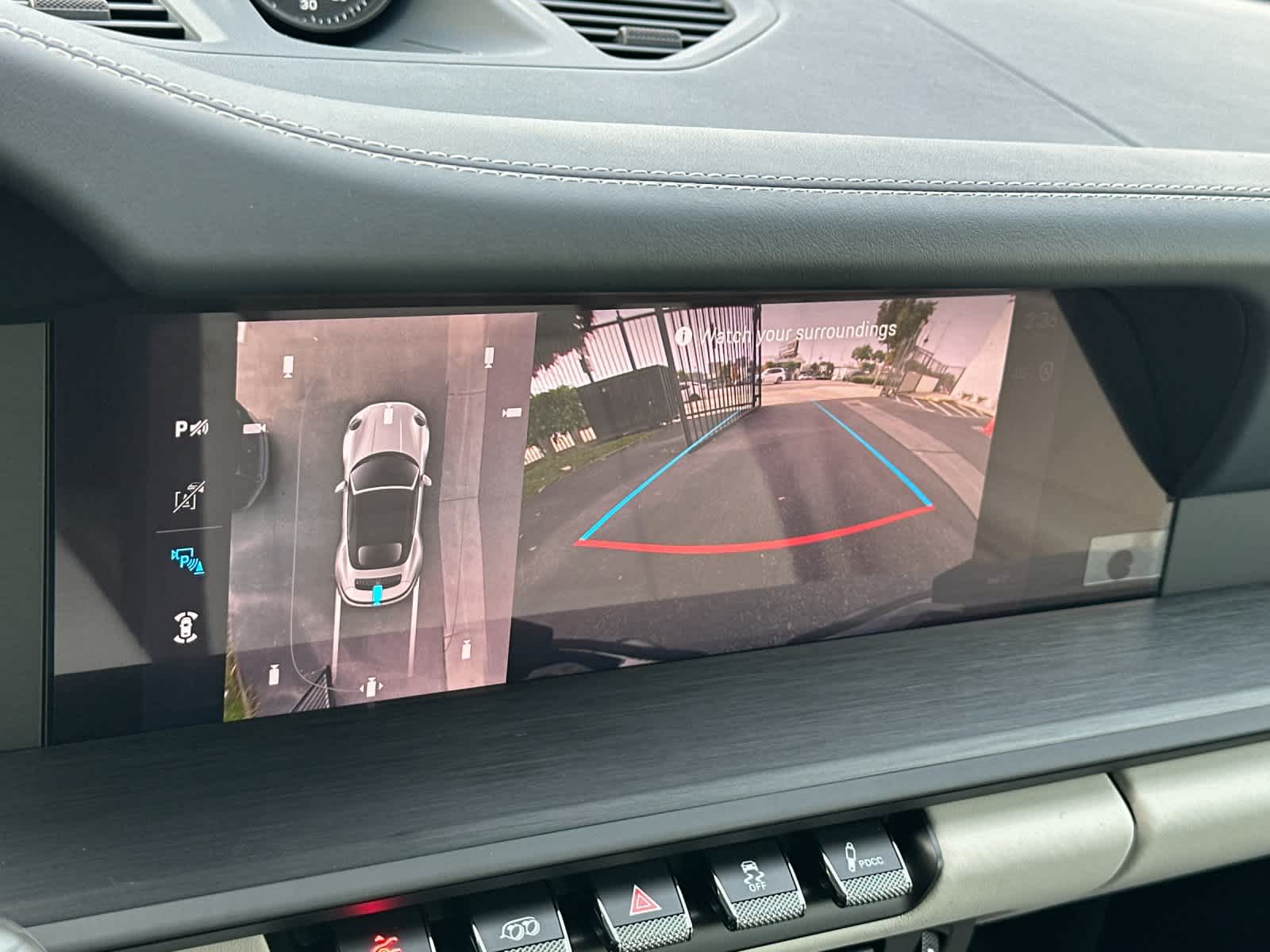 Thumbnail: 2026 Porsche 911 - 18