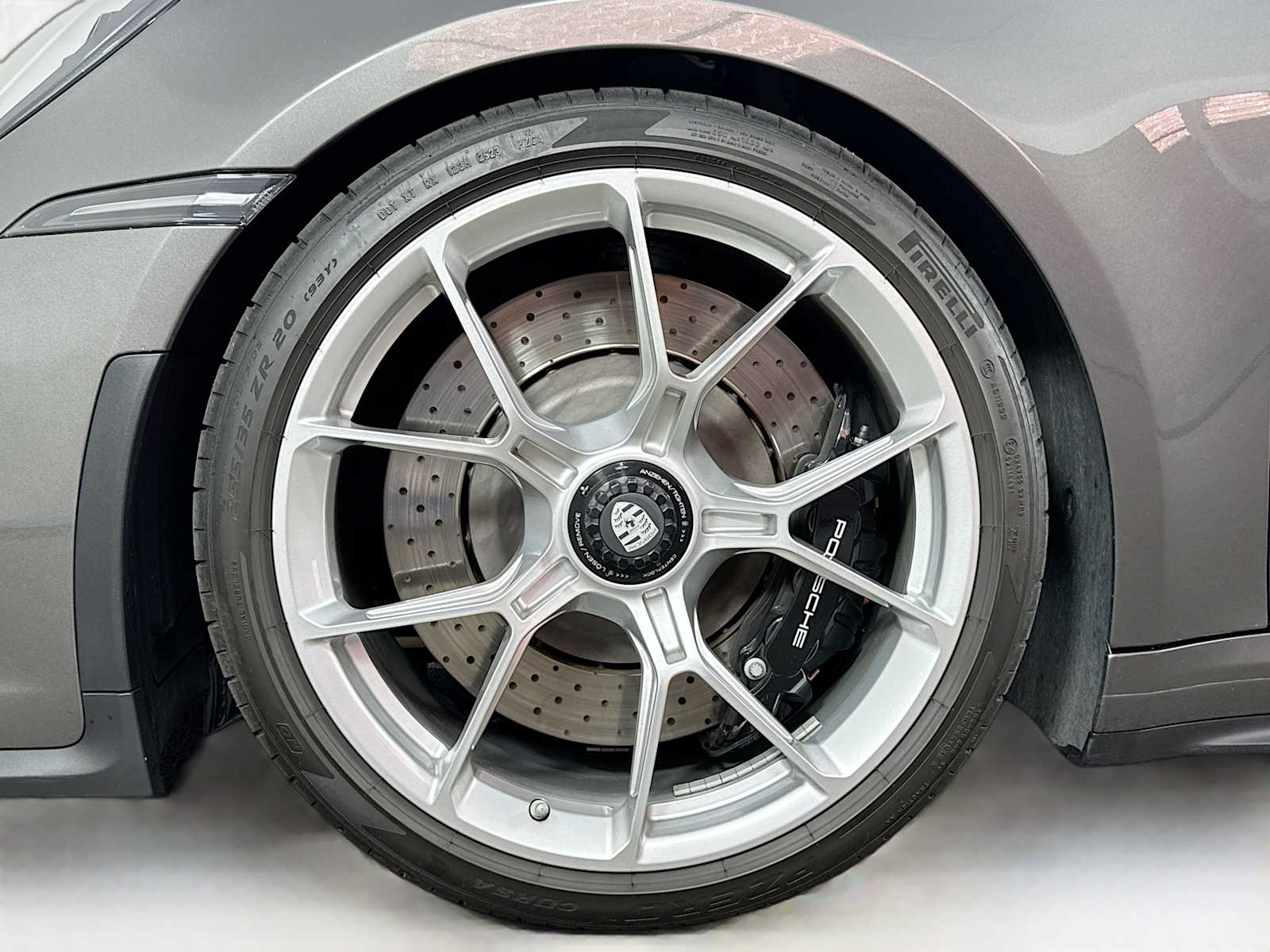 Thumbnail: 2023 Porsche 911 - 25