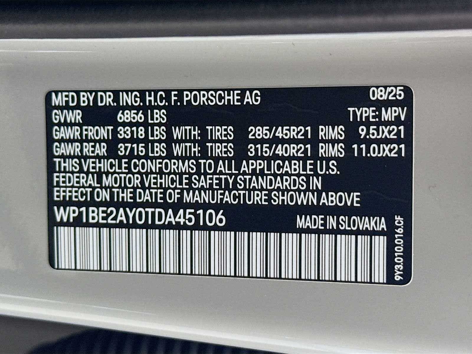 Thumbnail: 2026 Porsche Cayenne - 25