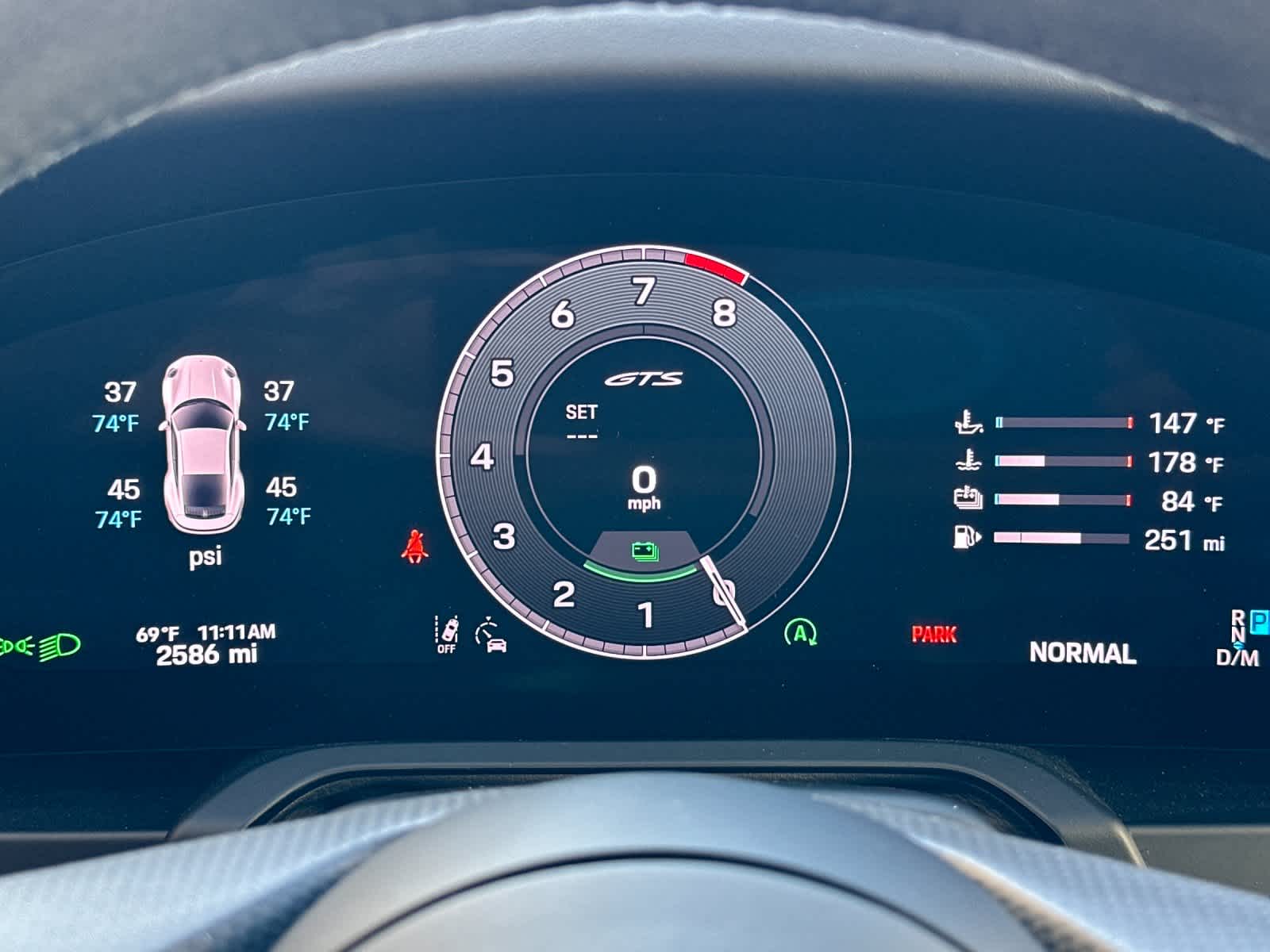 Thumbnail: 2025 Porsche 911 - 27