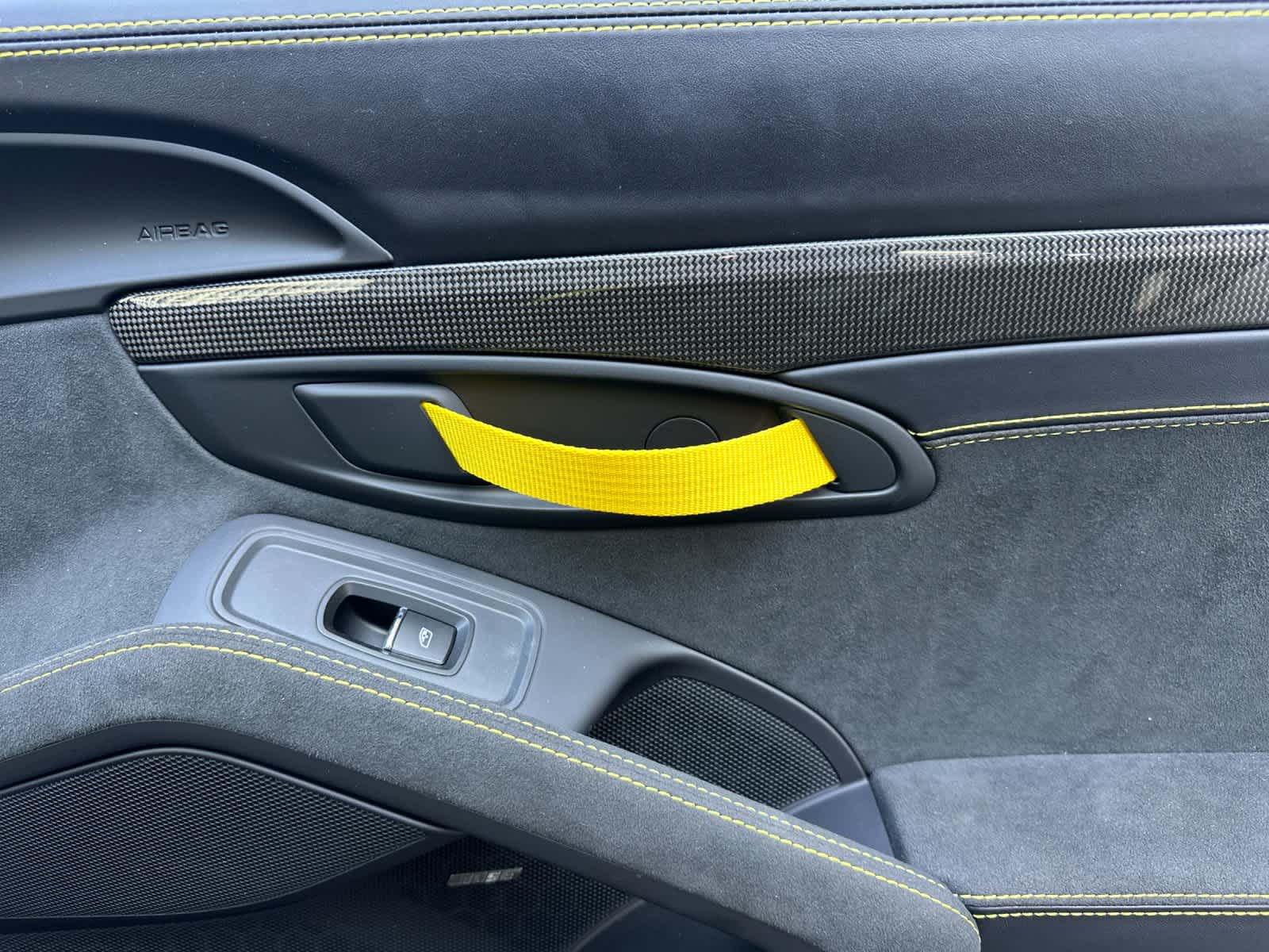 Thumbnail: 2022 Porsche  - 14