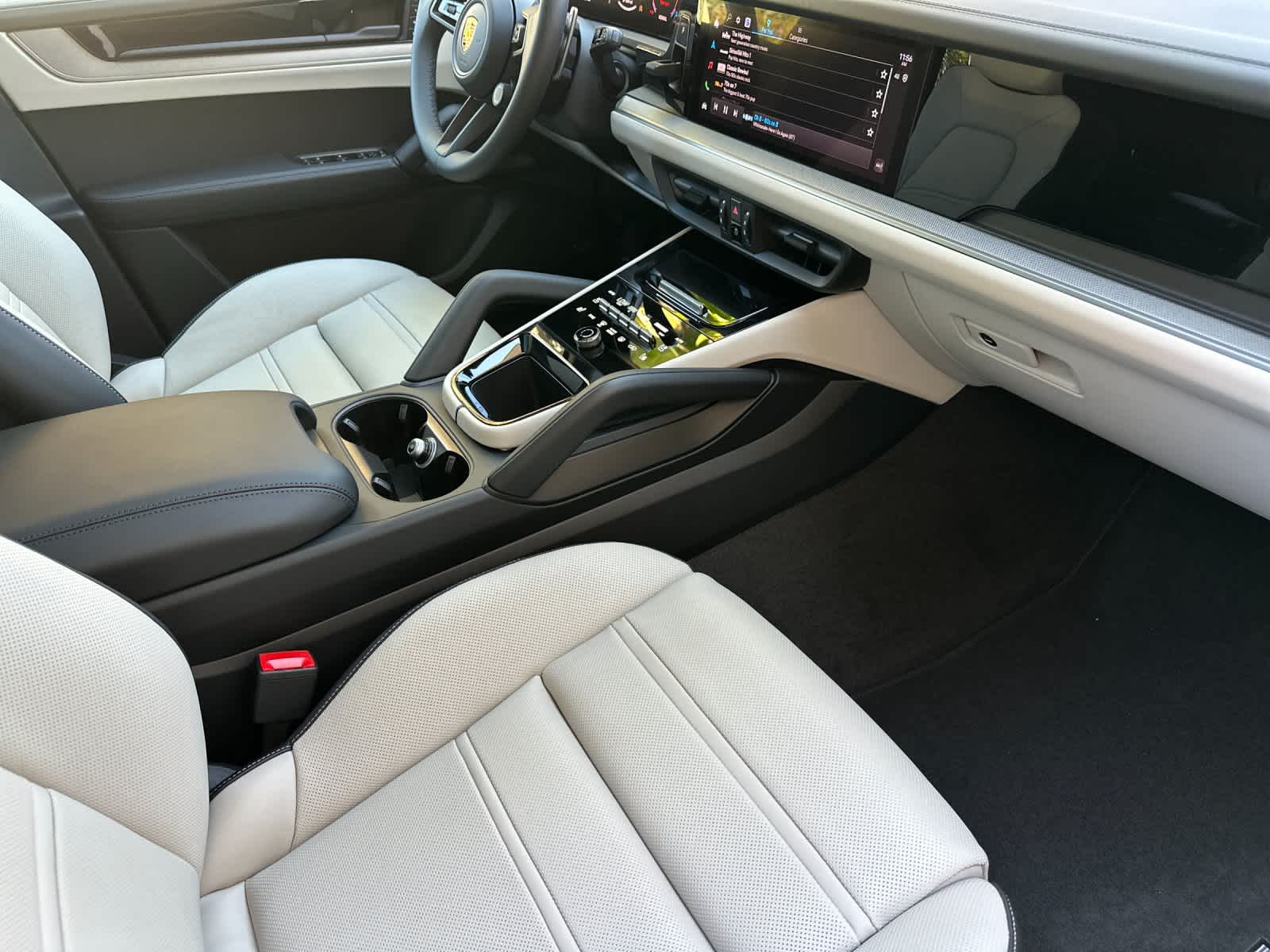 Thumbnail: 2026 Porsche Cayenne - 17