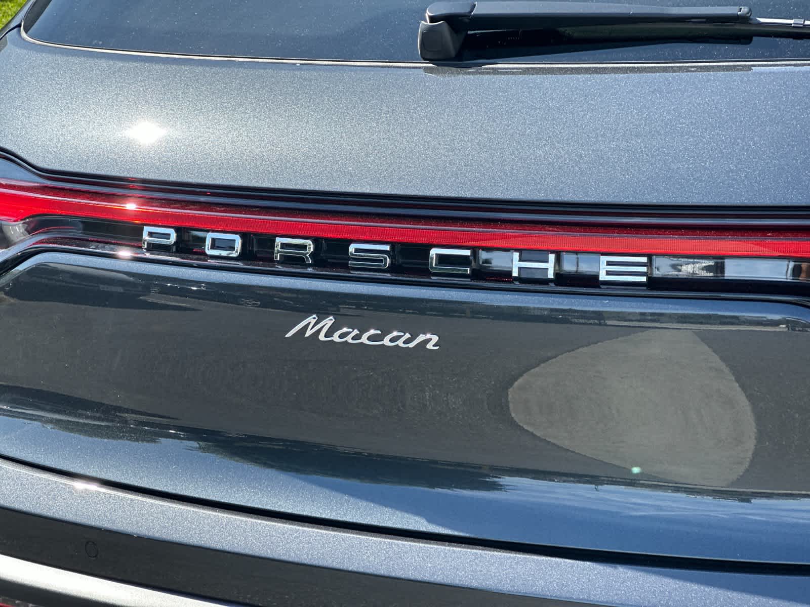 Thumbnail: 2026 Porsche Macan - 32
