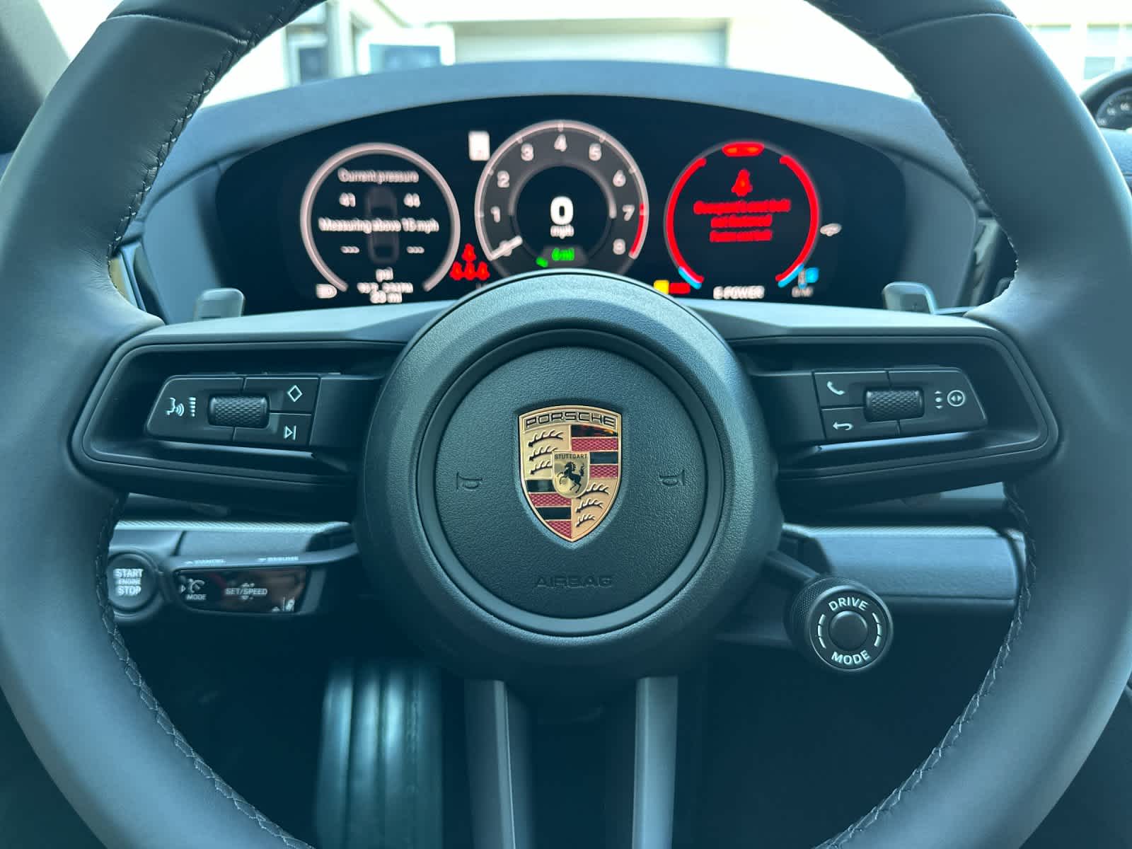 Thumbnail: 2026 Porsche Panamera - 24