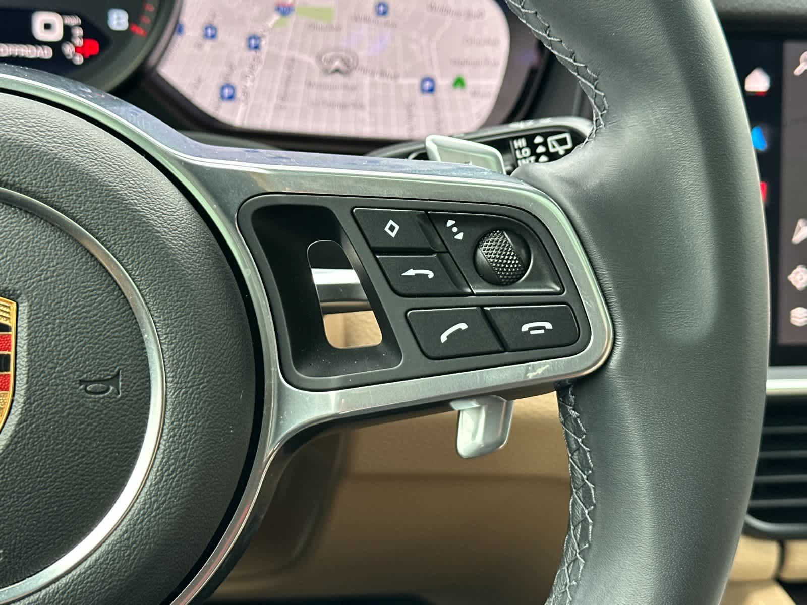 Thumbnail: 2023 Porsche Cayenne - 28