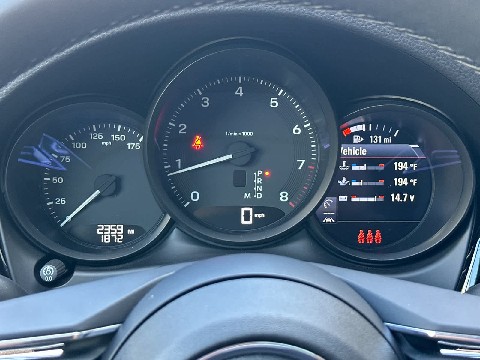 Thumbnail: 2025 Porsche Macan - 28