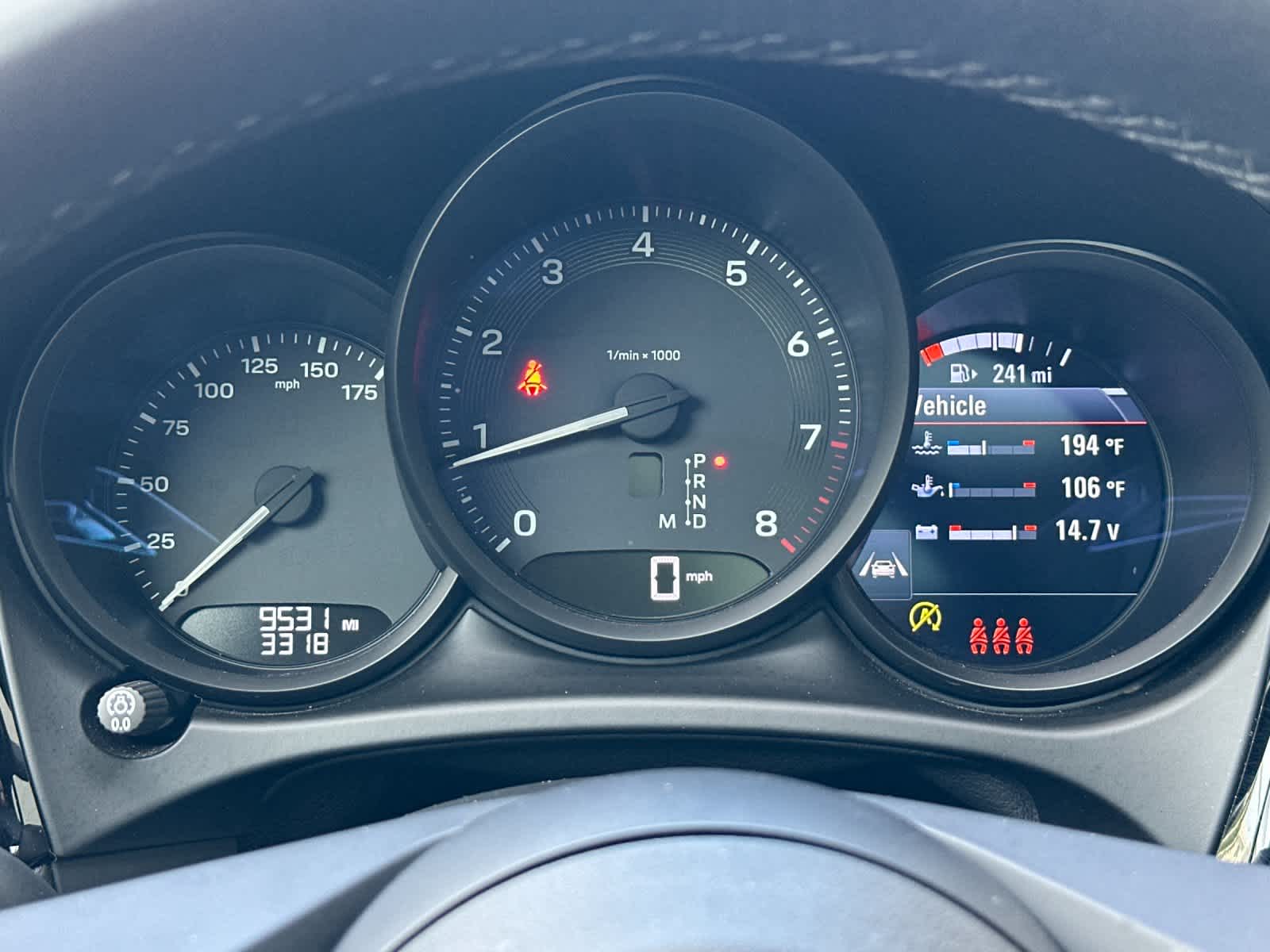 Thumbnail: 2025 Porsche Macan - 29