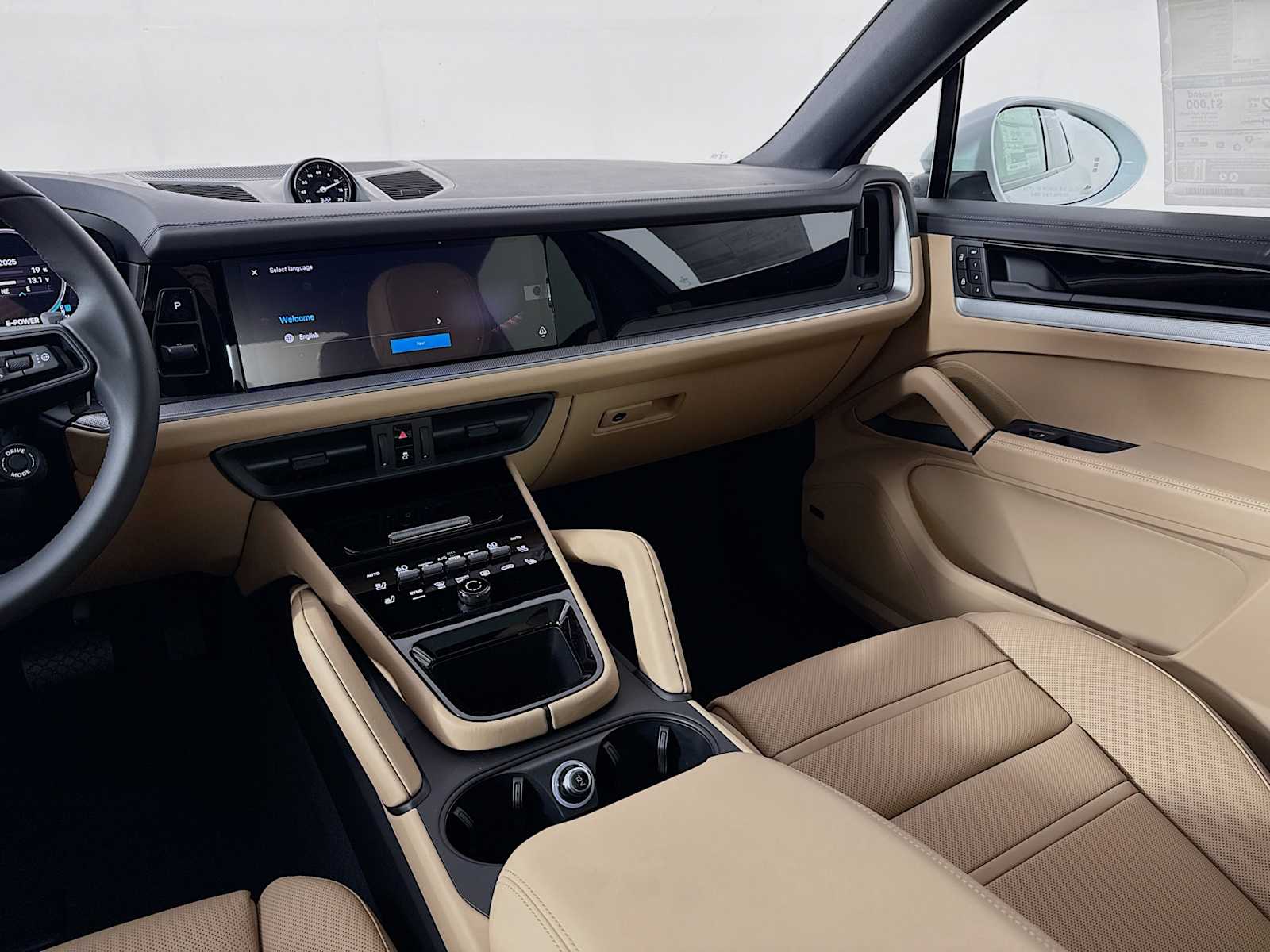 Thumbnail: 2025 Porsche Cayenne - 19