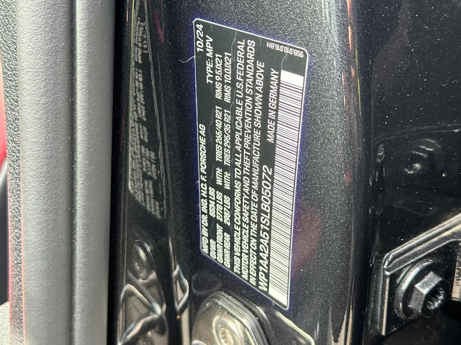 Thumbnail: 2025 Porsche Macan - 34