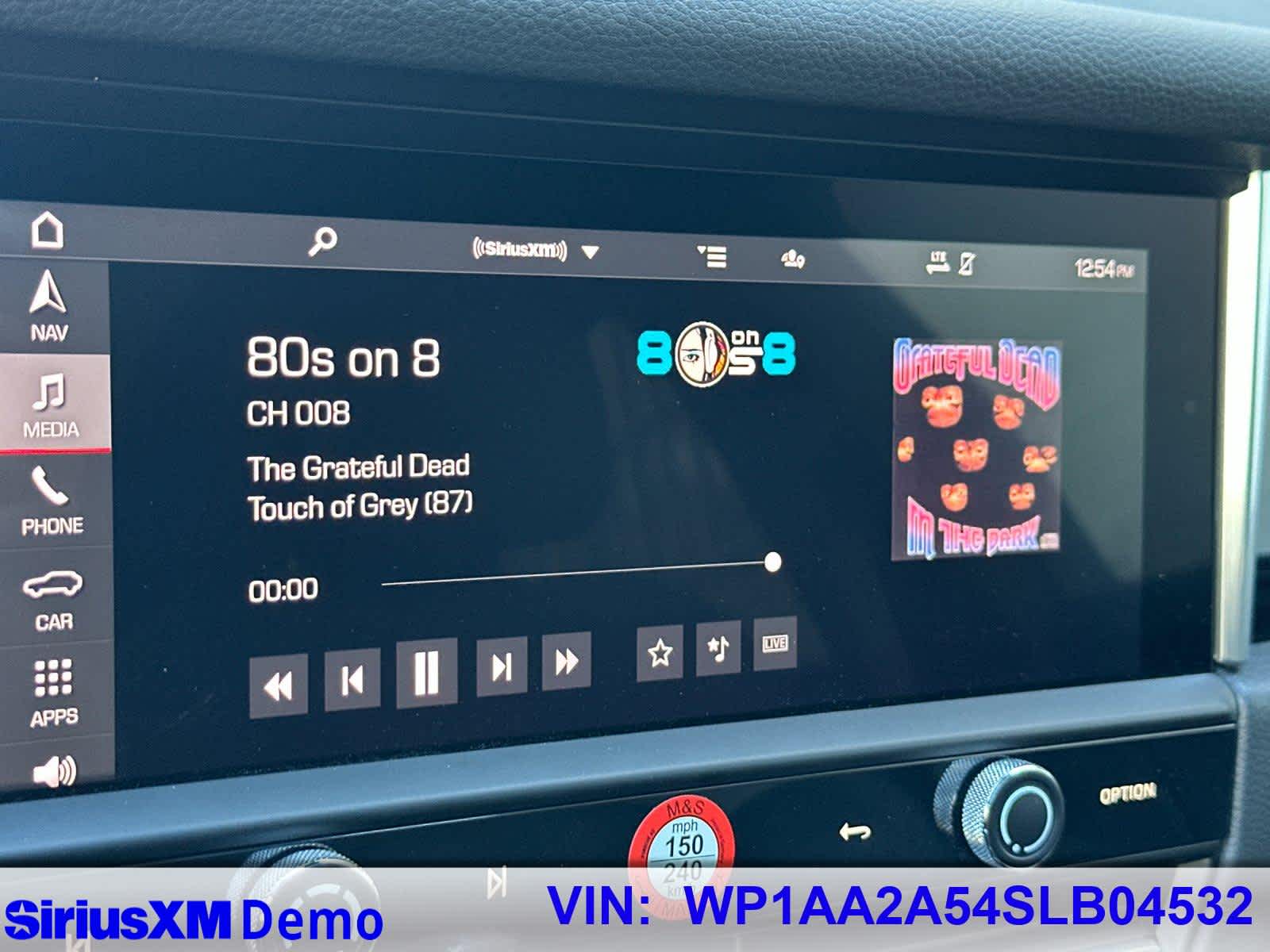 Thumbnail: 2025 Porsche Macan - 32