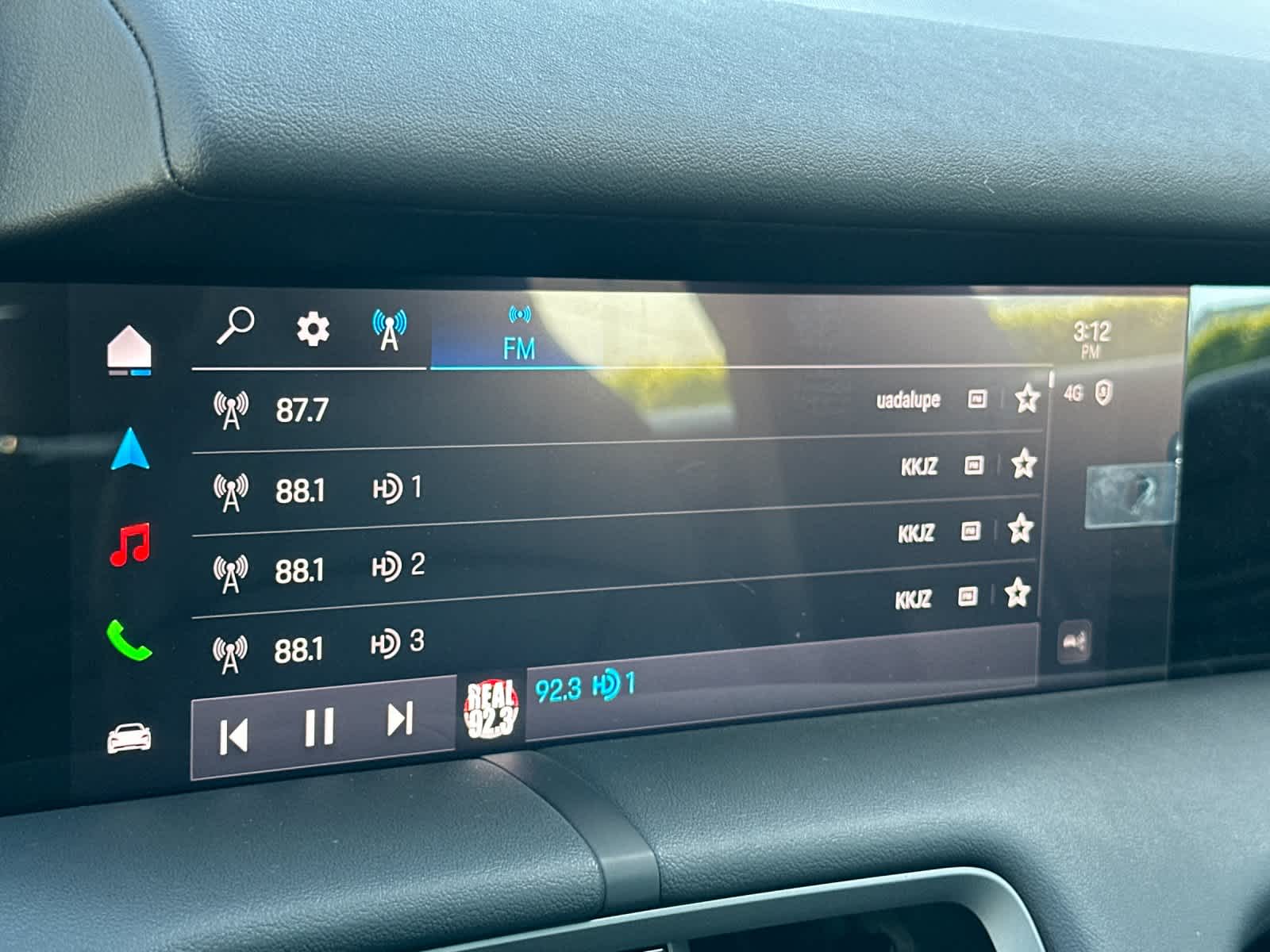 Thumbnail: 2026 Porsche Taycan - 20