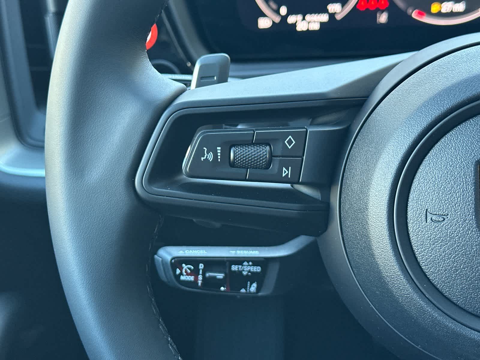 Thumbnail: 2026 Porsche Cayenne - 28