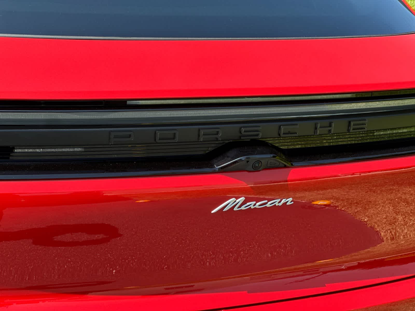 Thumbnail: 2026 Porsche Macan - 33
