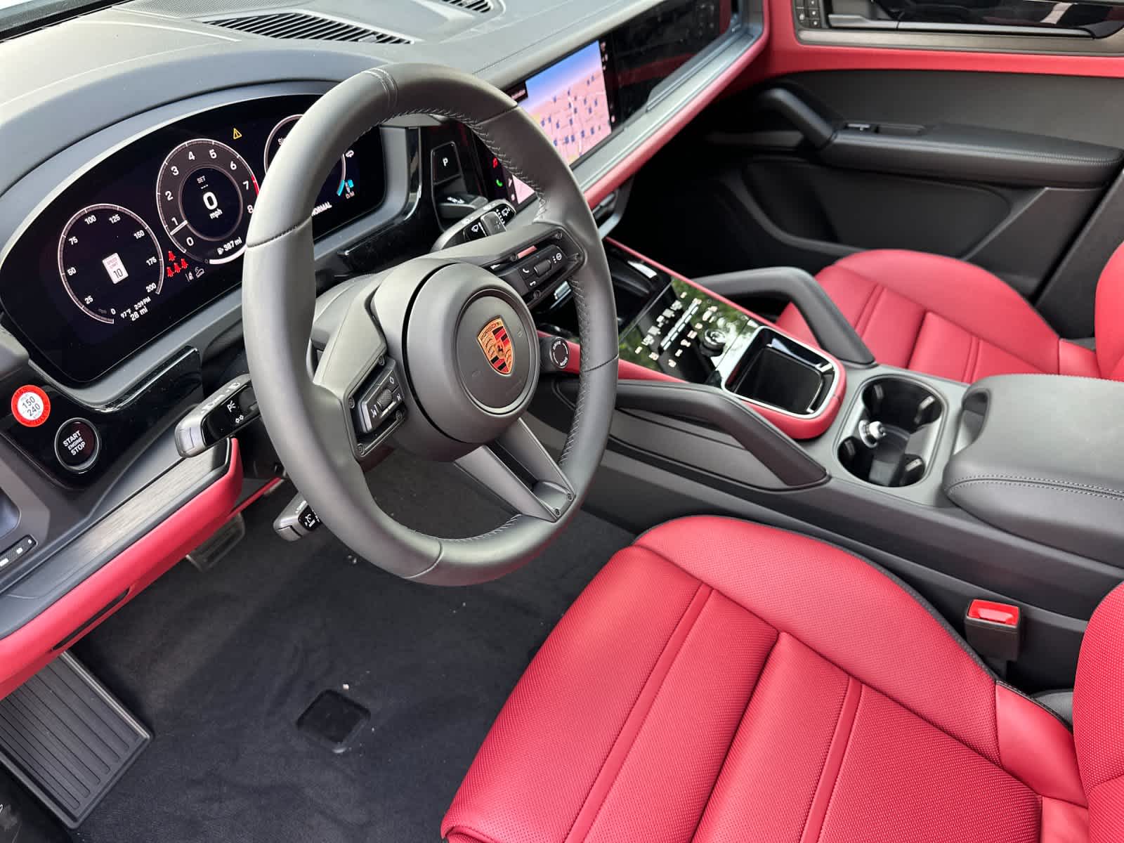 Thumbnail: 2026 Porsche Cayenne - 4