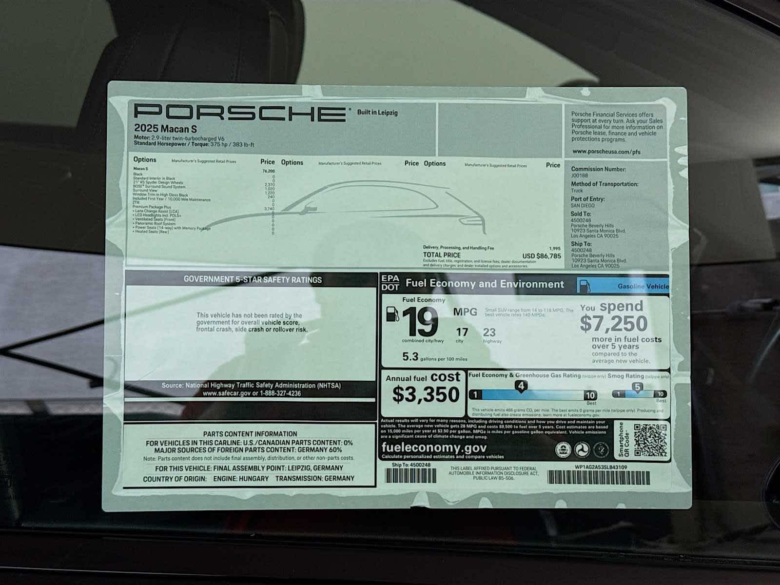 Thumbnail: 2025 Porsche Macan - 26