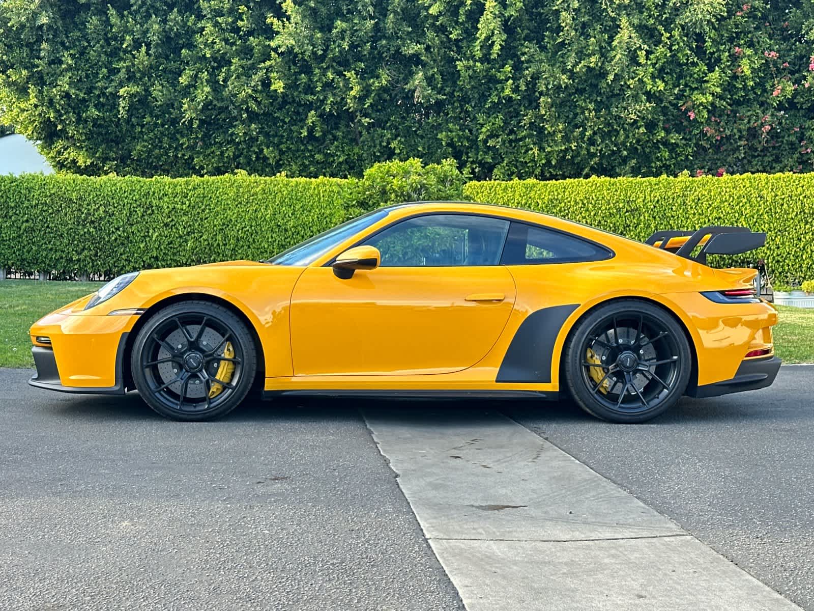 Thumbnail: 2022 Porsche 911 - 2