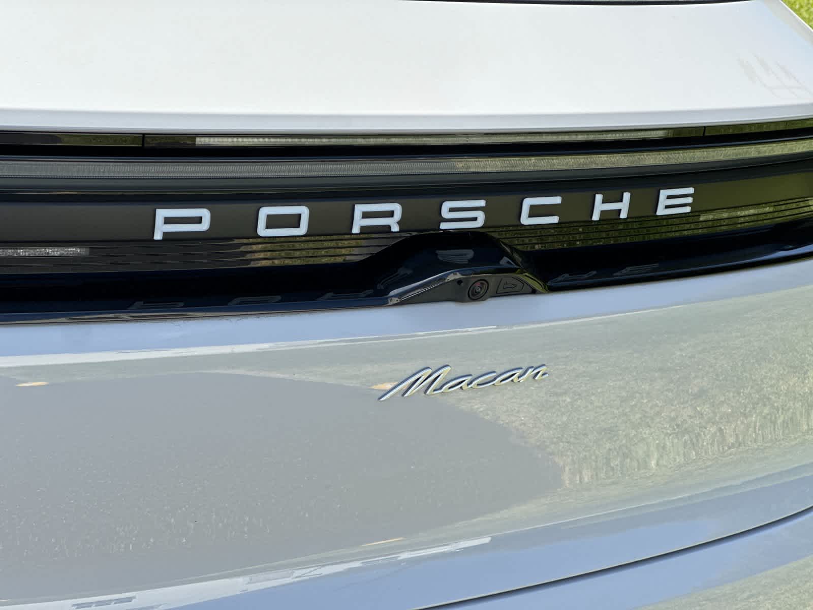 Thumbnail: 2026 Porsche Macan - 33