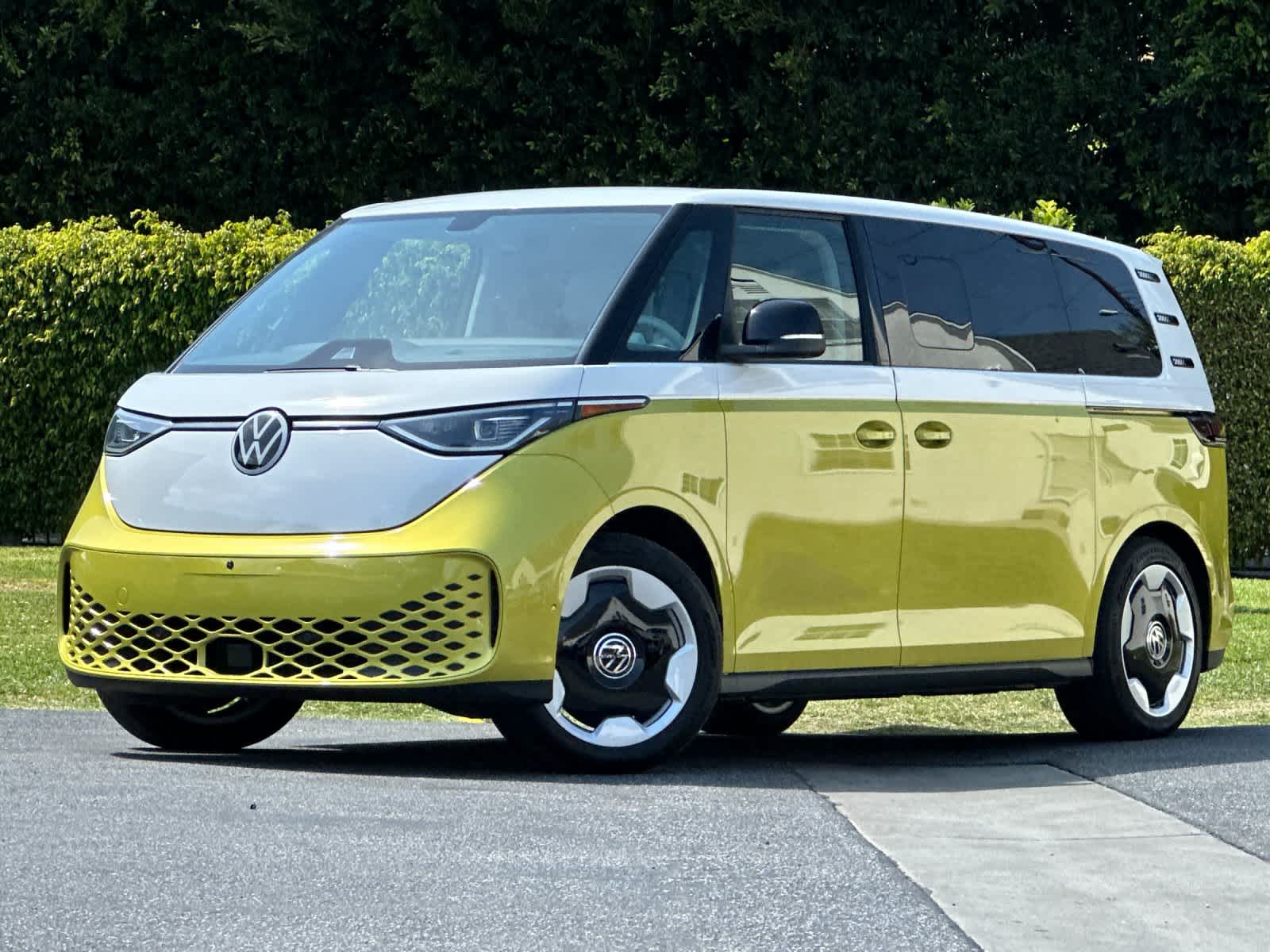 2025 Volkswagen ID.Buzz Pro S Plus -
                  Los Angeles, CA