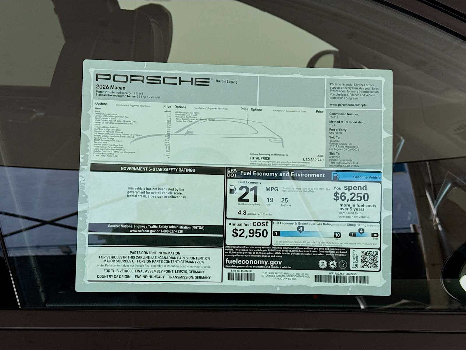 Thumbnail: 2026 Porsche Macan - 26