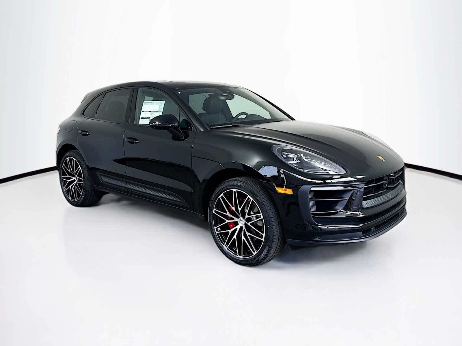 Thumbnail: 2025 Porsche Macan - 7