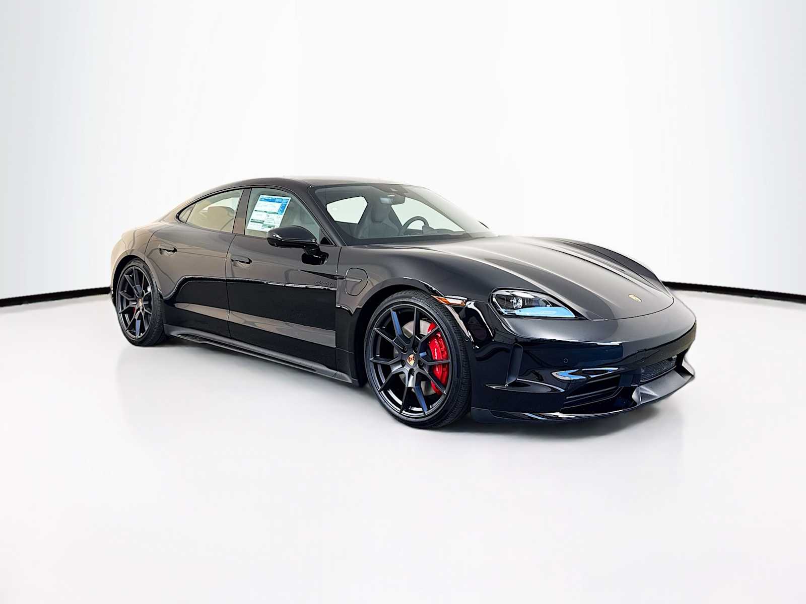 Thumbnail: 2026 Porsche Taycan - 7