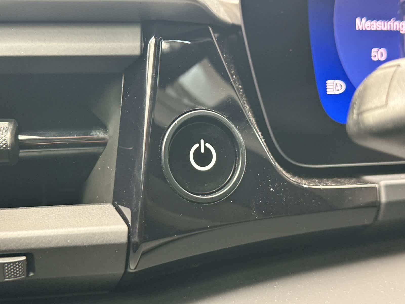 Thumbnail: 2026 Porsche Macan - 26